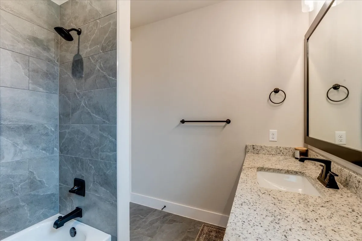 Single Family Residence For Sale in Johnson County , 101 Grey Wolf Court, Godley, Texas 76044, 3 Bedroom, 2 Bathroom, 3 Garage spaces, 2,445 Sqft, built in 2024, mls#21198500, Real Estate Agent in Godley, Homes For Sale in Johnson county, Homes For Sale in Godley, Realtor in Godley Texas, Real Estate Brokerage Independent Realty Texas, Luminita Cordes Realtor