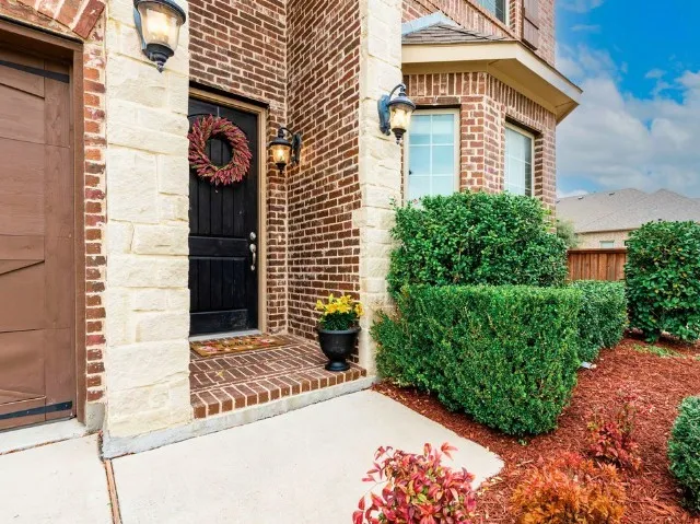Single Family Residence For Sale in Parker County , 217 Mineral Point Drive, Aledo, Texas 76008, 4 Bedroom, 4 Bathroom, 2 Garage spaces, 2,818 Sqft, built in 2016, Preowned, mls#21199192, Real Estate Agent in Aledo, Homes For Sale in Parker county, Homes For Sale in Aledo, Realtor in Aledo Texas, Real Estate Brokerage Independent Realty Texas, Luminita Cordes Realtor