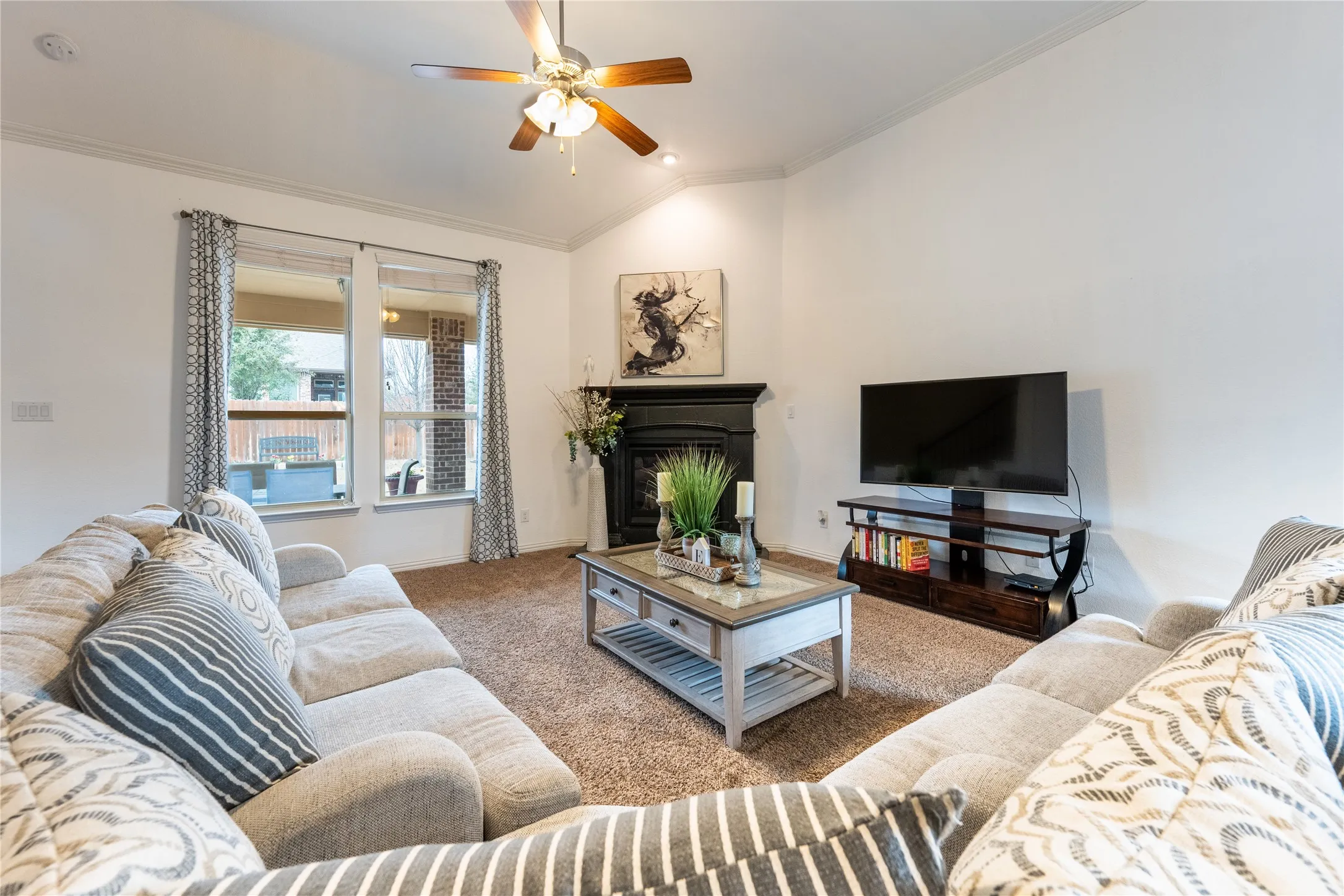 Single Family Residence For Sale in Parker County , 217 Mineral Point Drive, Aledo, Texas 76008, 4 Bedroom, 4 Bathroom, 2 Garage spaces, 2,818 Sqft, built in 2016, Preowned, mls#21199192, Real Estate Agent in Aledo, Homes For Sale in Parker county, Homes For Sale in Aledo, Realtor in Aledo Texas, Real Estate Brokerage Independent Realty Texas, Luminita Cordes Realtor