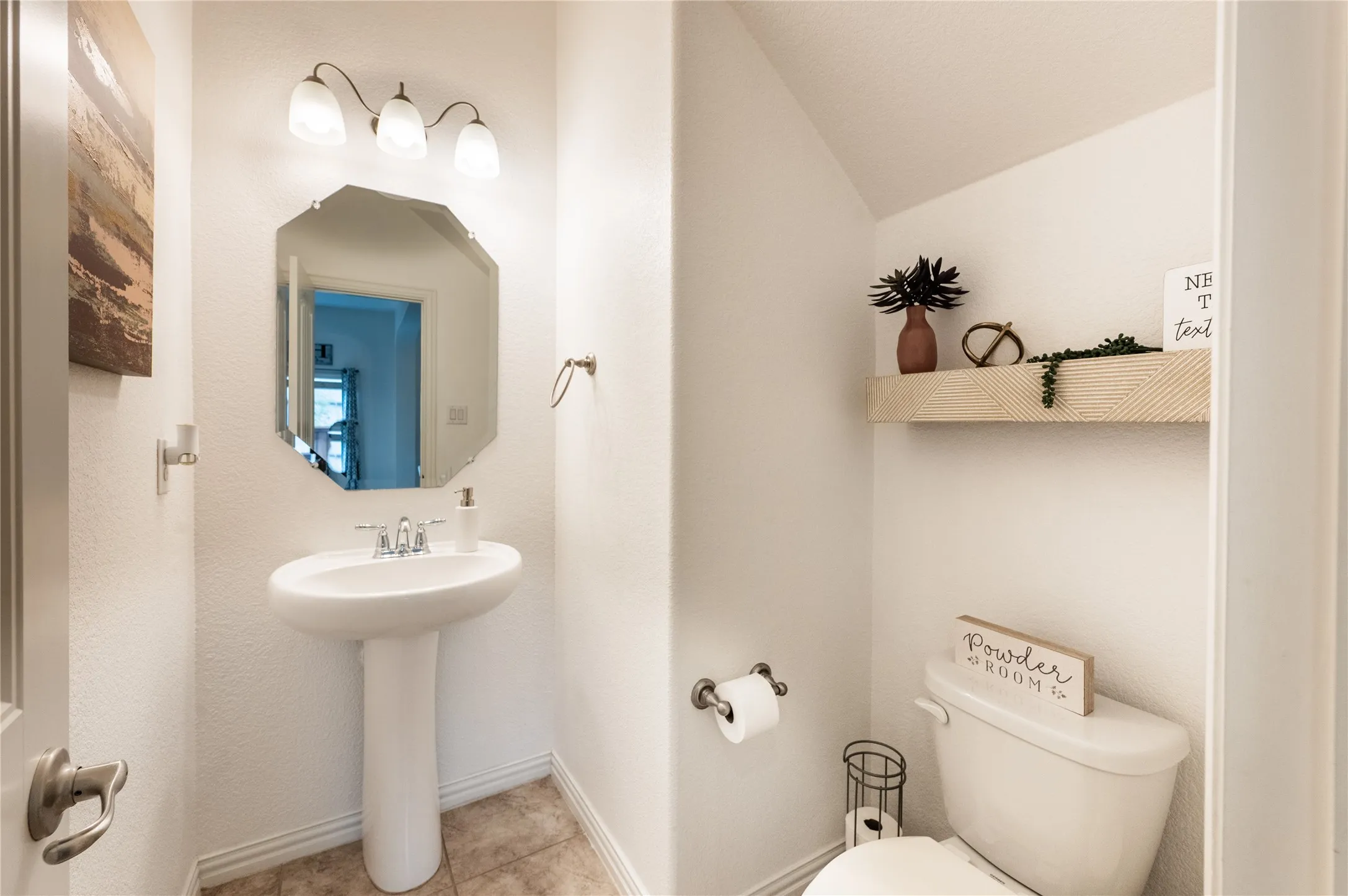 Single Family Residence For Sale in Parker County , 217 Mineral Point Drive, Aledo, Texas 76008, 4 Bedroom, 4 Bathroom, 2 Garage spaces, 2,818 Sqft, built in 2016, Preowned, mls#21199192, Real Estate Agent in Aledo, Homes For Sale in Parker county, Homes For Sale in Aledo, Realtor in Aledo Texas, Real Estate Brokerage Independent Realty Texas, Luminita Cordes Realtor
