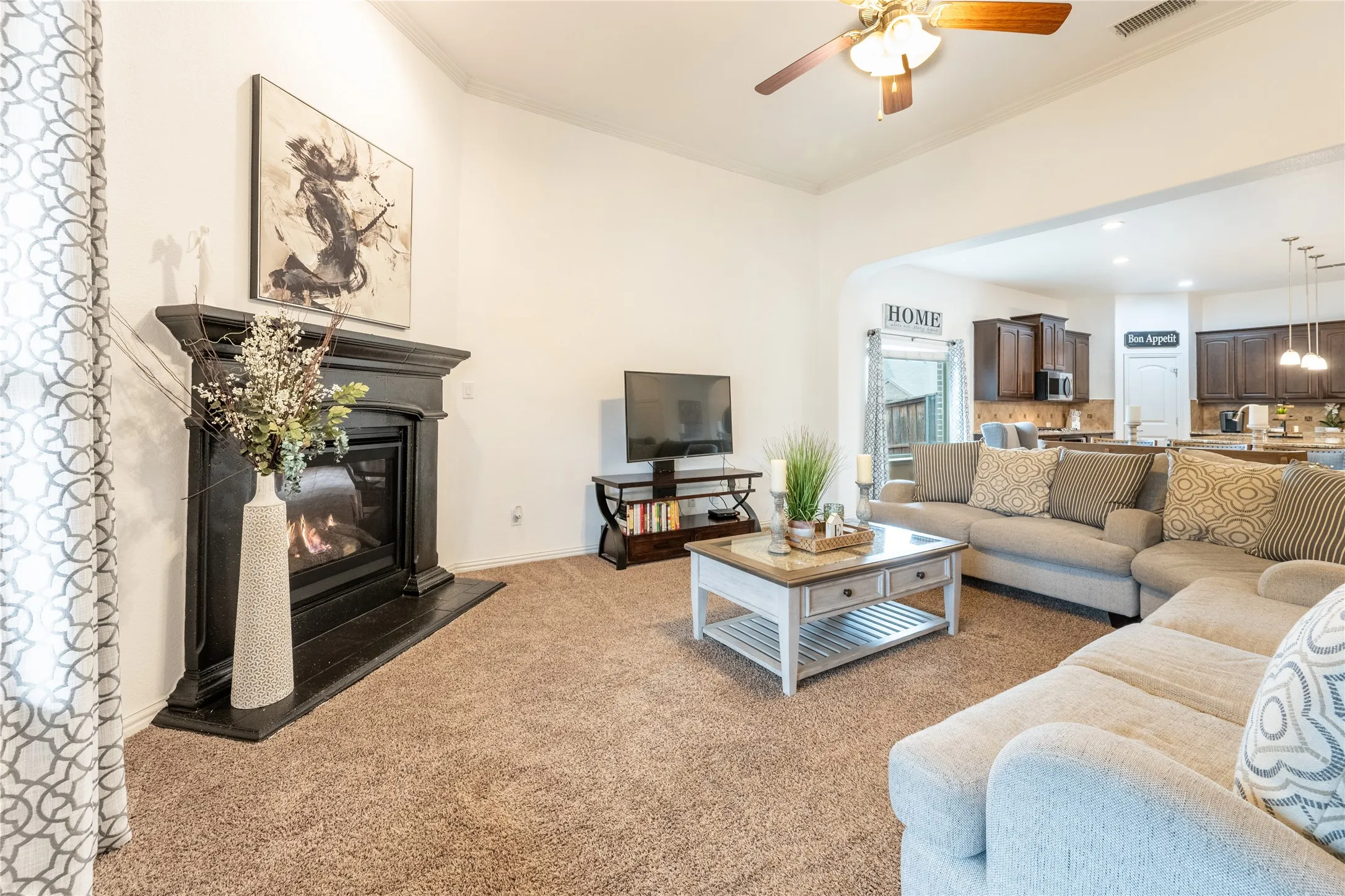 Single Family Residence For Sale in Parker County , 217 Mineral Point Drive, Aledo, Texas 76008, 4 Bedroom, 4 Bathroom, 2 Garage spaces, 2,818 Sqft, built in 2016, Preowned, mls#21199192, Real Estate Agent in Aledo, Homes For Sale in Parker county, Homes For Sale in Aledo, Realtor in Aledo Texas, Real Estate Brokerage Independent Realty Texas, Luminita Cordes Realtor