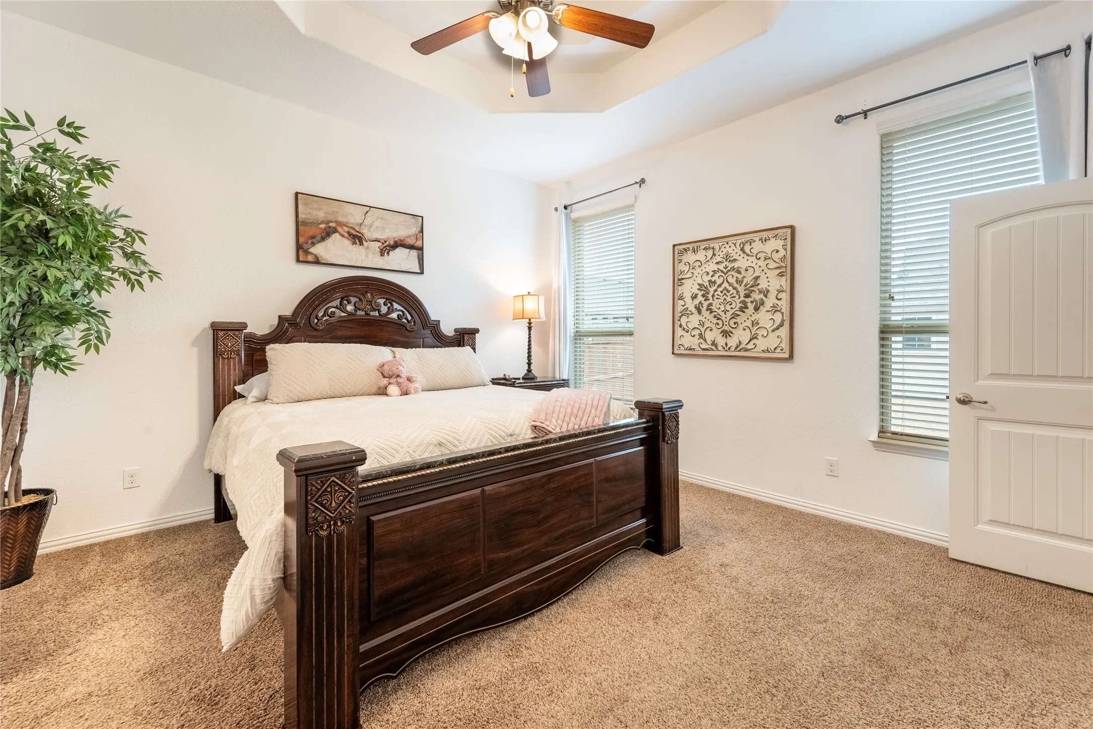 Single Family Residence For Sale in Parker County , 217 Mineral Point Drive, Aledo, Texas 76008, 4 Bedroom, 4 Bathroom, 2 Garage spaces, 2,818 Sqft, built in 2016, Preowned, mls#21199192, Real Estate Agent in Aledo, Homes For Sale in Parker county, Homes For Sale in Aledo, Realtor in Aledo Texas, Real Estate Brokerage Independent Realty Texas, Luminita Cordes Realtor