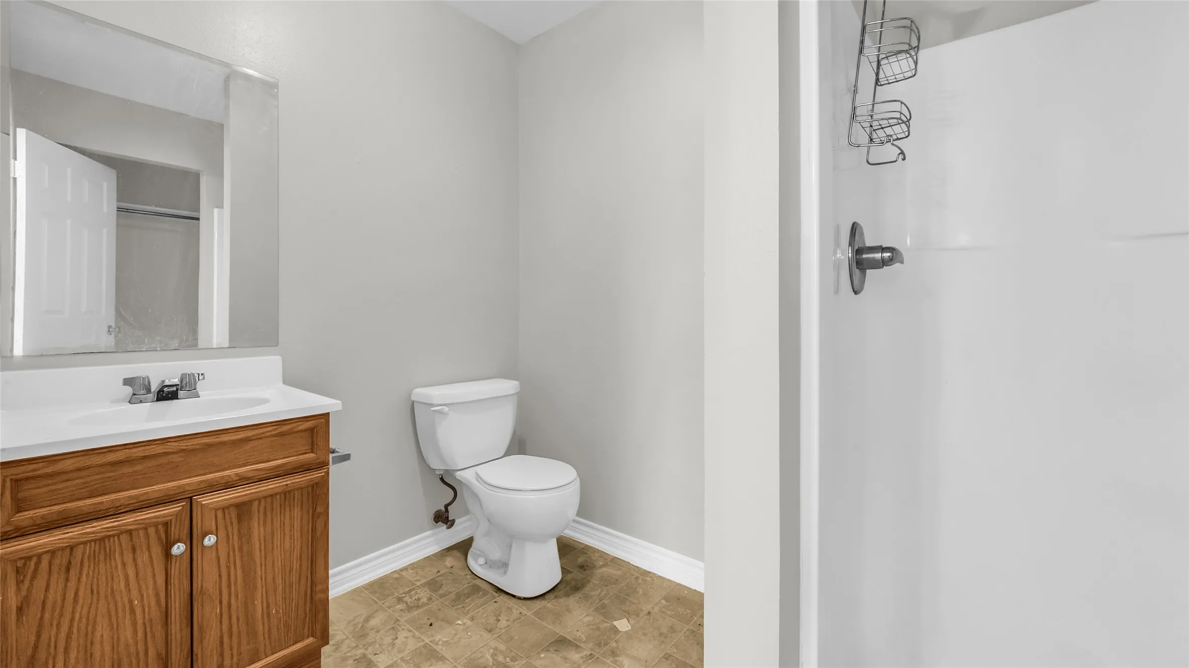Single Family Residence For Rent in Grayson County , 1602 W Elm Street, Denison, Texas 75020, 3 Bedroom, 2 Bathroom, Garage spaces, 1,141 Sqft, built in 2003, Preowned, mls#21198907, Real Estate Agent in Denison, Homes For Rent in Grayson county, Homes For Rent in Denison, Realtor in Denison Texas, Real Estate Brokerage Independent Realty Texas, Luminita Cordes Realtor