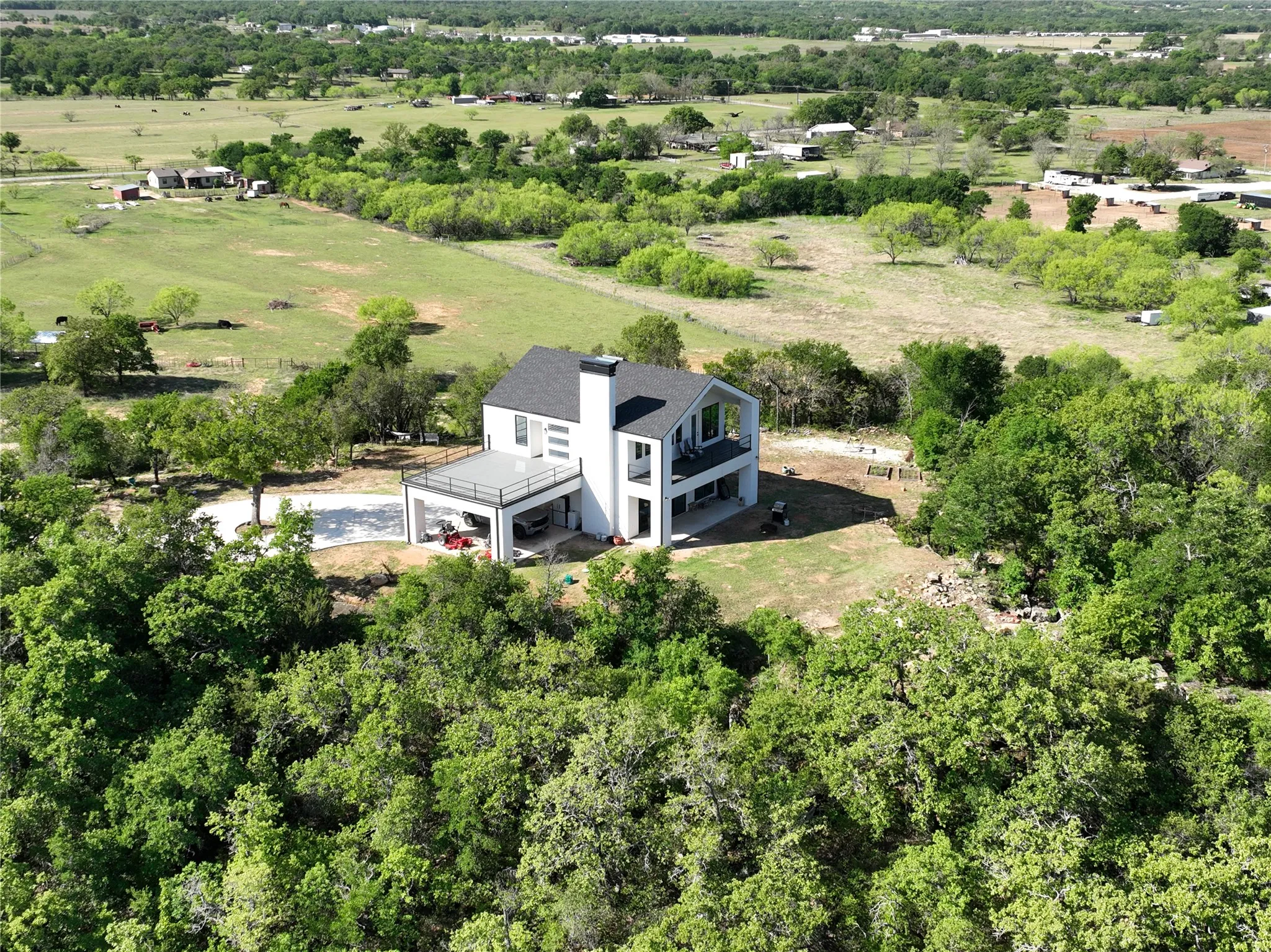 Single Family Residence For Sale in Palo Pinto County , 215 Lori Drive, Mineral Wells, Texas 76067, 3 Bedroom, 3 Bathroom, Garage spaces, 2,144 Sqft, built in 2022, mls#21197825, Real Estate Agent in Mineral Wells, Homes For Sale in Palo Pinto county, Homes For Sale in Mineral Wells, Realtor in Mineral Wells Texas, Real Estate Brokerage Independent Realty Texas, Luminita Cordes Realtor