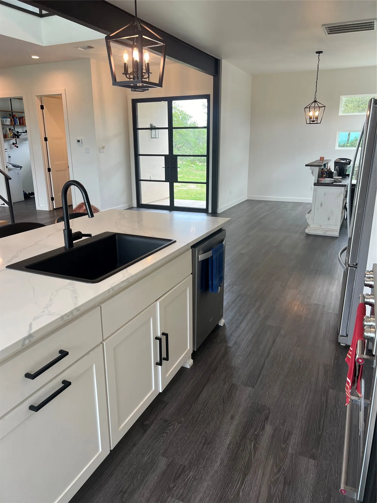 Single Family Residence For Sale in Palo Pinto County , 215 Lori Drive, Mineral Wells, Texas 76067, 3 Bedroom, 3 Bathroom, Garage spaces, 2,144 Sqft, built in 2022, mls#21197825, Real Estate Agent in Mineral Wells, Homes For Sale in Palo Pinto county, Homes For Sale in Mineral Wells, Realtor in Mineral Wells Texas, Real Estate Brokerage Independent Realty Texas, Luminita Cordes Realtor