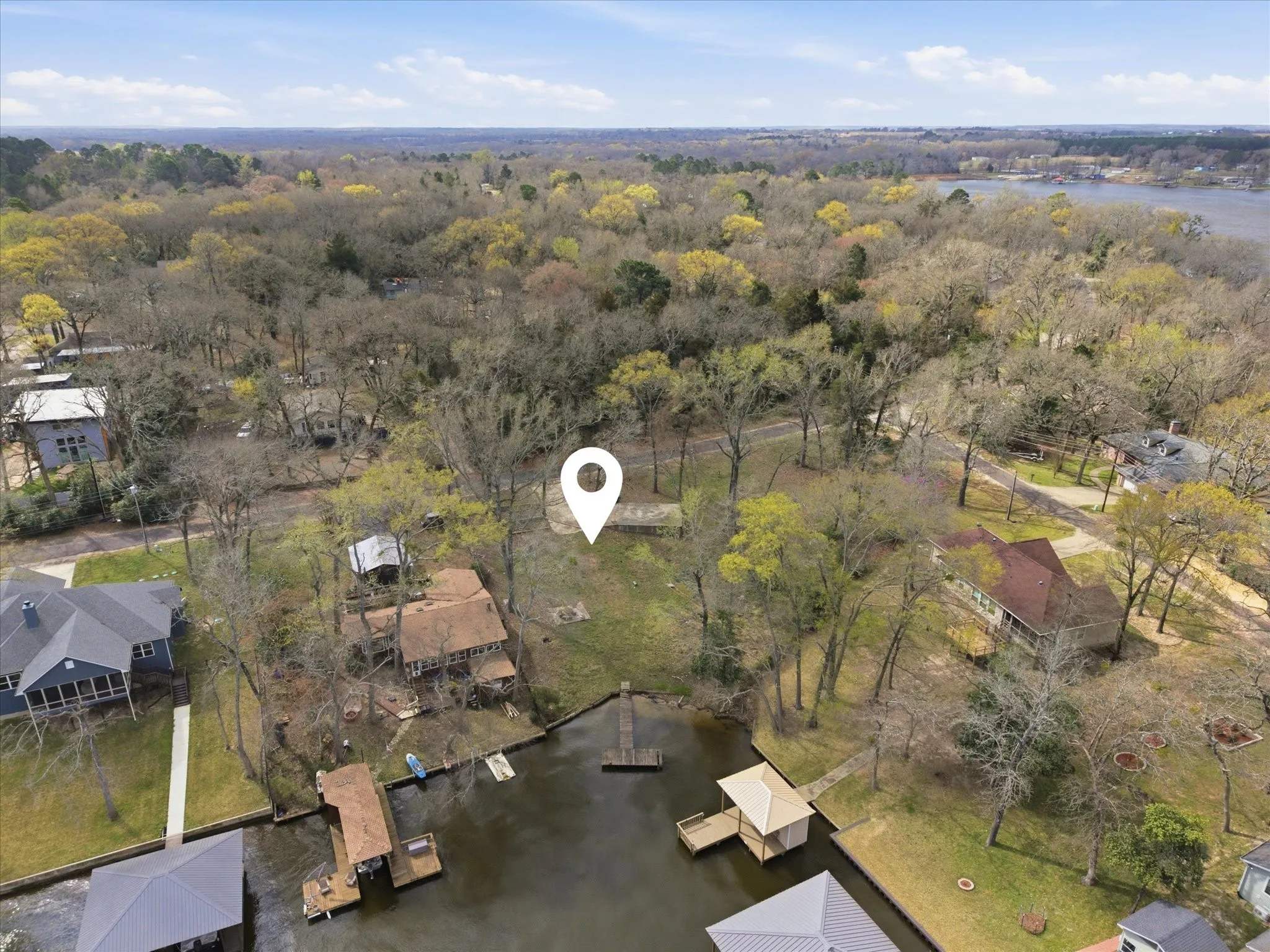 Unimproved Land For Sale in Van Zandt County , 329 Callender Lake Drive, Murchison, Texas 75778, 0, 0, Garage spaces, 0 Sqft, built in 1975, mls#21197451, Real Estate Agent in Murchison, Homes For Sale in Van Zandt county, Homes For Sale in Murchison, Realtor in Murchison Texas, Real Estate Brokerage Independent Realty Texas, Luminita Cordes Realtor