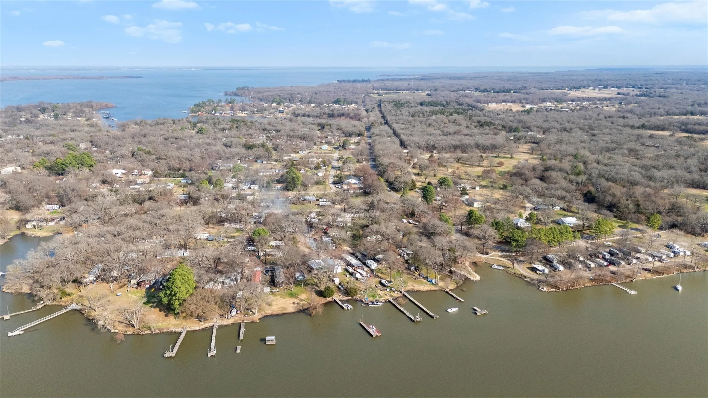 Improved Land For Sale in Hunt County , tbd Payne Street, Quinlan, Texas 75474, 0, 0, Garage spaces, 0 Sqft, built in 0, mls#21199424, Real Estate Agent in Quinlan, Homes For Sale in Hunt county, Homes For Sale in Quinlan, Realtor in Quinlan Texas, Real Estate Brokerage Independent Realty Texas, Luminita Cordes Realtor