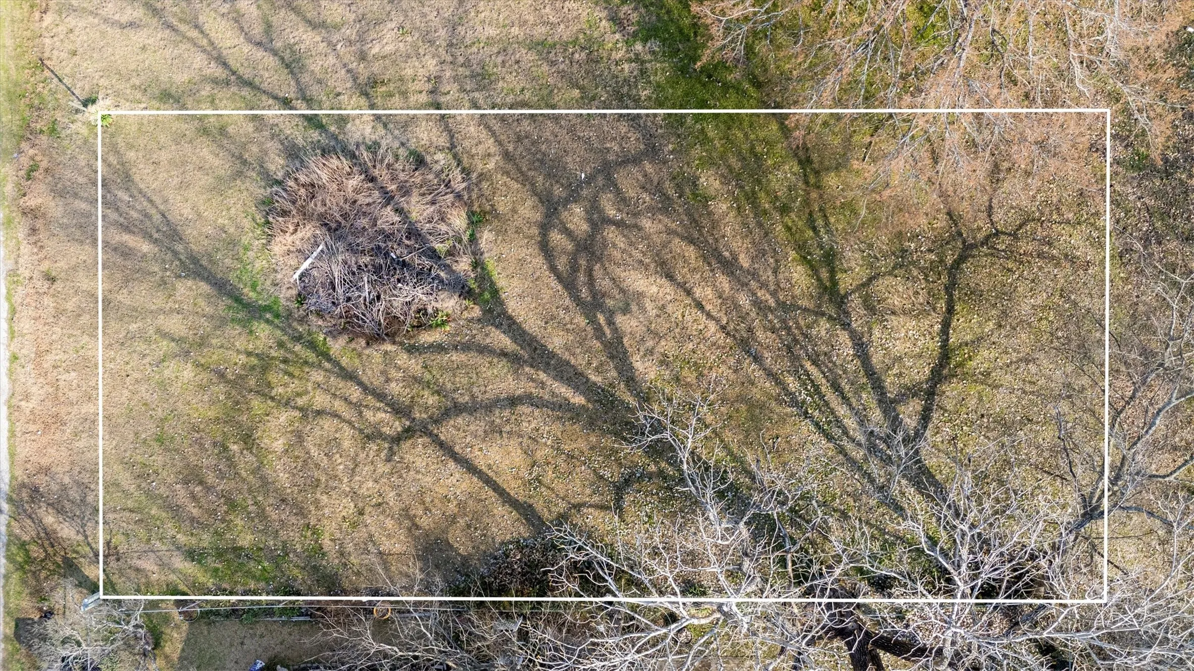 Improved Land For Sale in Hunt County , tbd Payne Street, Quinlan, Texas 75474, 0, 0, Garage spaces, 0 Sqft, built in 0, mls#21199424, Real Estate Agent in Quinlan, Homes For Sale in Hunt county, Homes For Sale in Quinlan, Realtor in Quinlan Texas, Real Estate Brokerage Independent Realty Texas, Luminita Cordes Realtor