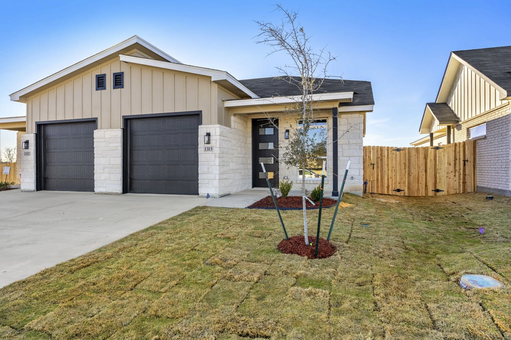 Townhouse For Sale in Bell County , 1315 Lone Pine Way, Killeen, Texas 76543, 3 Bedroom, 2 Bathroom, 1 Garage spaces, 1,325 Sqft, built in 2026, New Construction - Incomplete, mls#21197674, Real Estate Agent in Killeen, Homes For Sale in Bell county, Homes For Sale in Killeen, Realtor in Killeen Texas, Real Estate Brokerage Independent Realty Texas, Luminita Cordes Realtor