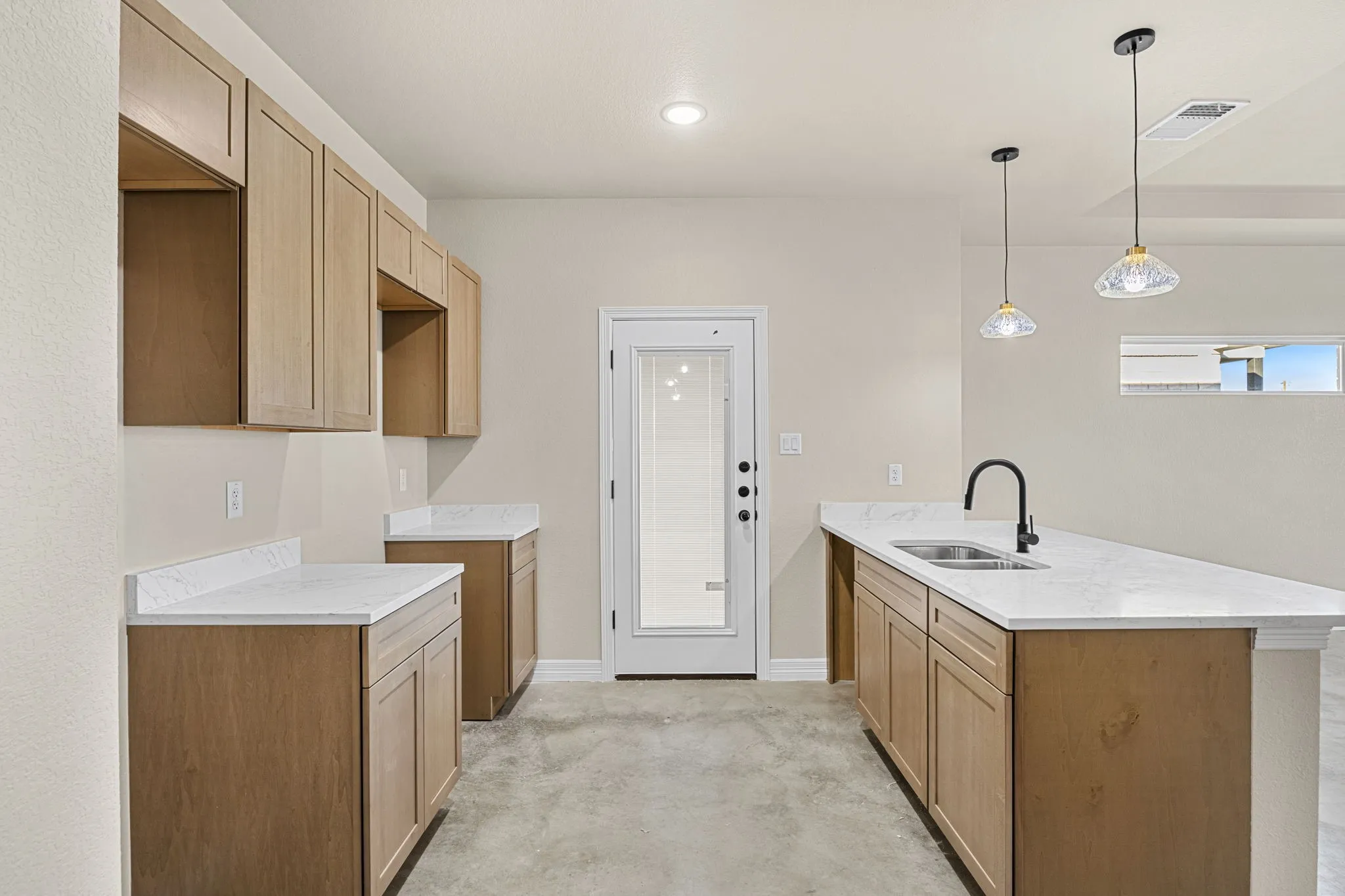 Townhouse For Sale in Bell County , 1315 Lone Pine Way, Killeen, Texas 76543, 3 Bedroom, 2 Bathroom, 1 Garage spaces, 1,325 Sqft, built in 2026, New Construction - Incomplete, mls#21197674, Real Estate Agent in Killeen, Homes For Sale in Bell county, Homes For Sale in Killeen, Realtor in Killeen Texas, Real Estate Brokerage Independent Realty Texas, Luminita Cordes Realtor