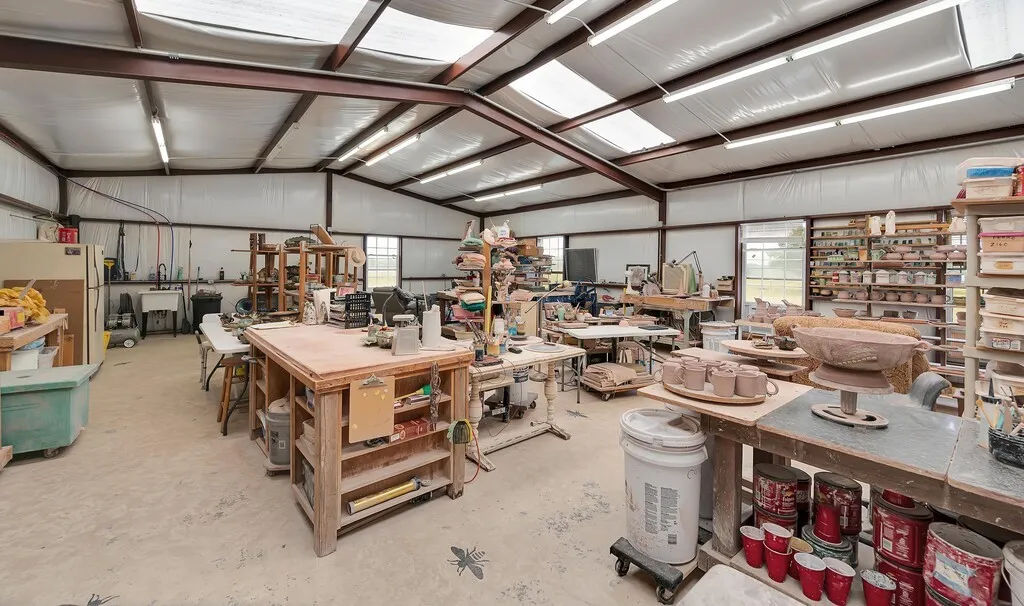 Farm For Sale in Hamilton County , 1642 County Road 234, Hico, Texas 76457, 2 Bedroom, 2 Bathroom, Garage spaces, 2,640 Sqft, built in 2006, mls#21199518, Real Estate Agent in Hico, Homes For Sale in Hamilton county, Homes For Sale in Hico, Realtor in Hico Texas, Real Estate Brokerage Independent Realty Texas, Luminita Cordes Realtor