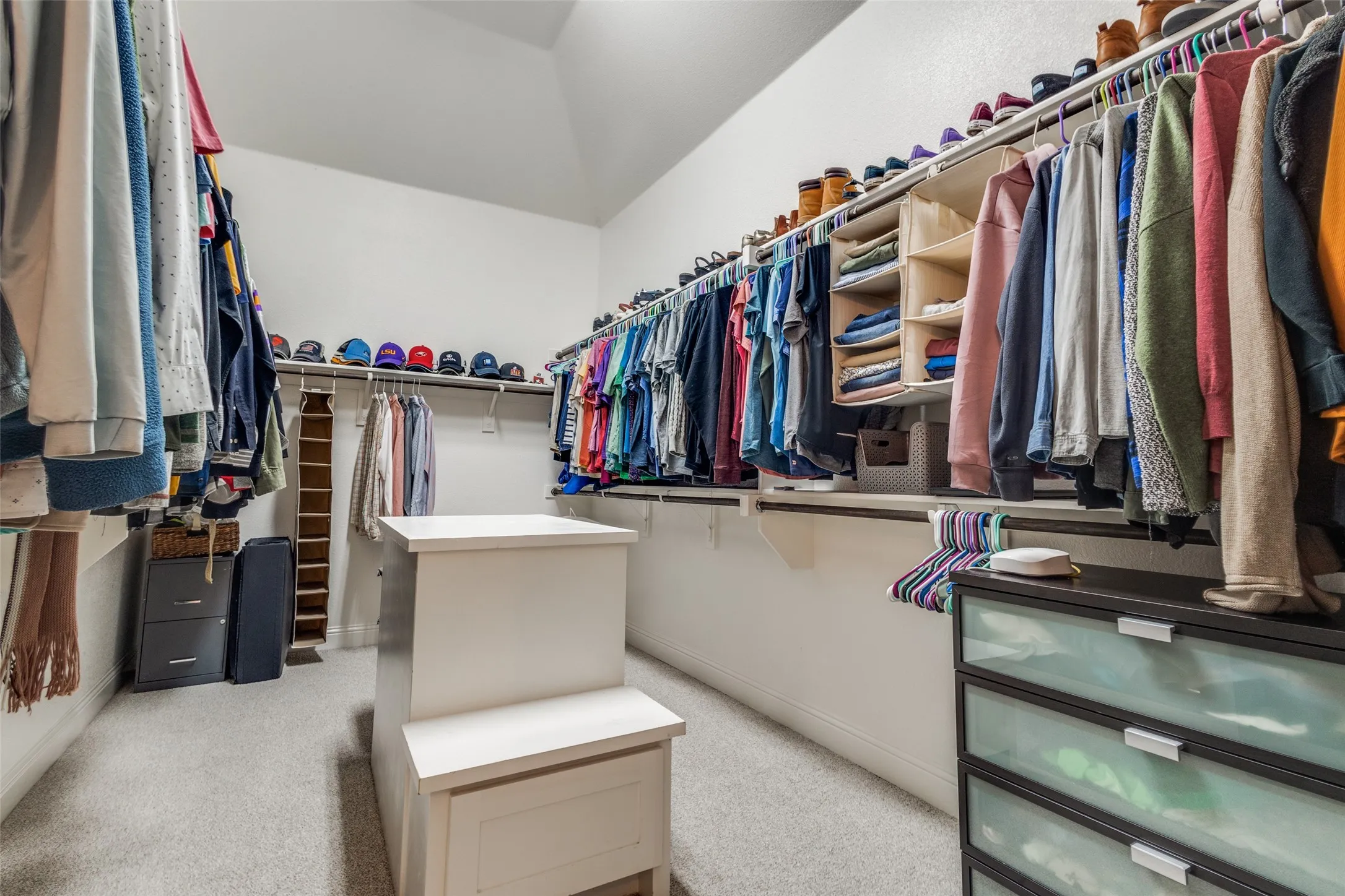Single Family Residence For Sale in Denton County , 2924 Prairie View Drive, Northlake, Texas 76226, 4 Bedroom, 4 Bathroom, 3 Garage spaces, 4,351 Sqft, built in 2018, Preowned, mls#21194383, Real Estate Agent in Northlake, Homes For Sale in Denton county, Homes For Sale in Northlake, Realtor in Northlake Texas, Real Estate Brokerage Independent Realty Texas, Luminita Cordes Realtor
