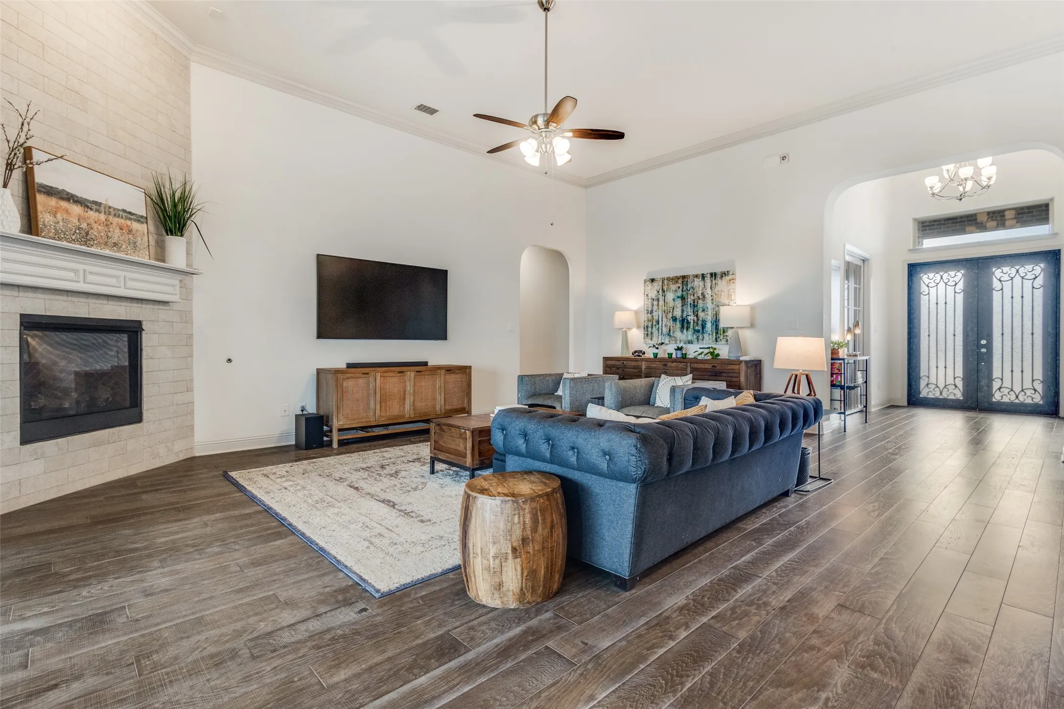 Single Family Residence For Sale in Denton County , 2924 Prairie View Drive, Northlake, Texas 76226, 4 Bedroom, 4 Bathroom, 3 Garage spaces, 4,351 Sqft, built in 2018, Preowned, mls#21194383, Real Estate Agent in Northlake, Homes For Sale in Denton county, Homes For Sale in Northlake, Realtor in Northlake Texas, Real Estate Brokerage Independent Realty Texas, Luminita Cordes Realtor