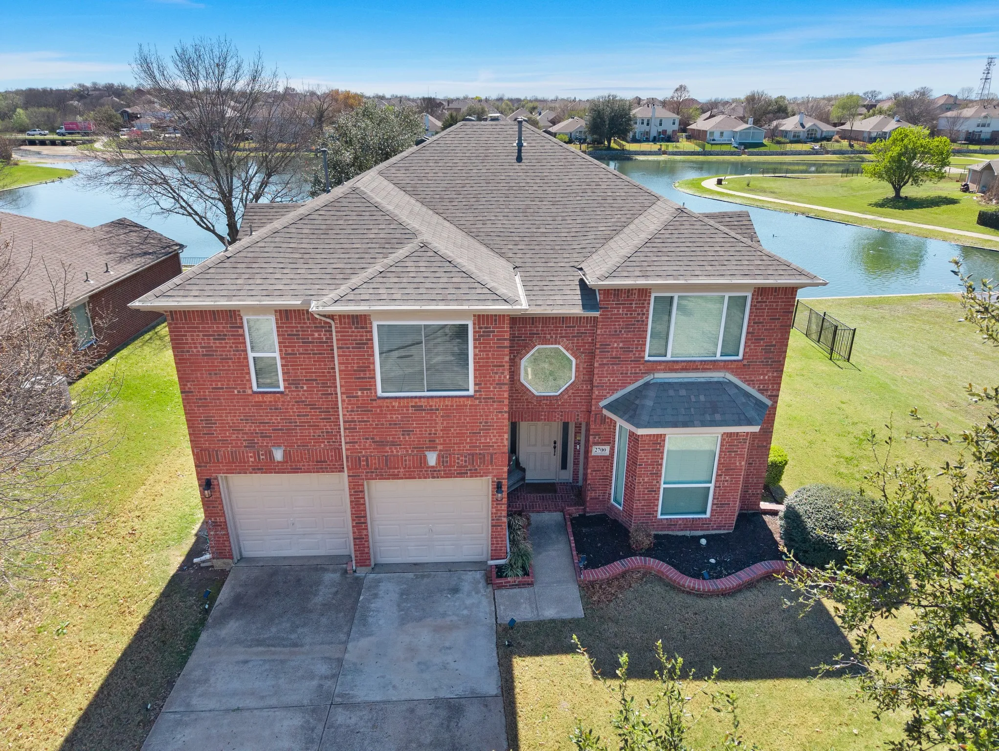 Single Family Residence For Sale in Denton County , 2700 Crater Lake Lane, Denton, Texas 76210, 4 Bedrooms, 3 Bathrooms, 2 Garage spaces, 2,861 Sqft, built in 2000, Price $465,000, mls#21199581, Real Estate Agent in Denton, Homes For Sale in Denton county, Homes For Sale in Denton, Realtor in Denton Texas, Real Estate Brokerage Independent Realty Texas, Luminita Cordes Realtor