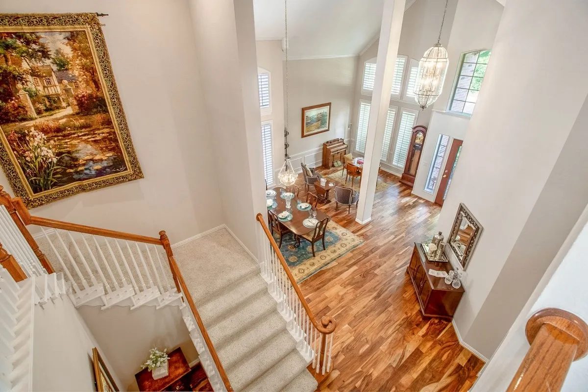 Single Family Residence For Sale in Collin County , 3316 Meadow Wood Drive, Richardson, Texas 75082, 4 Bedroom, 3 Bathroom, 2 Garage spaces, 3,018 Sqft, built in 1999, mls#21170670, Real Estate Agent in Richardson, Homes For Sale in Collin county, Homes For Sale in Richardson, Realtor in Richardson Texas, Real Estate Brokerage Independent Realty Texas, Luminita Cordes Realtor