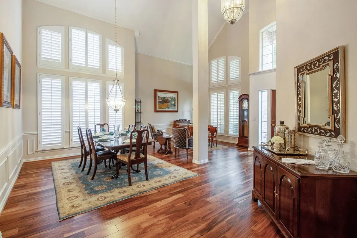 Single Family Residence For Sale in Collin County , 3316 Meadow Wood Drive, Richardson, Texas 75082, 4 Bedroom, 3 Bathroom, 2 Garage spaces, 3,018 Sqft, built in 1999, mls#21170670, Real Estate Agent in Richardson, Homes For Sale in Collin county, Homes For Sale in Richardson, Realtor in Richardson Texas, Real Estate Brokerage Independent Realty Texas, Luminita Cordes Realtor