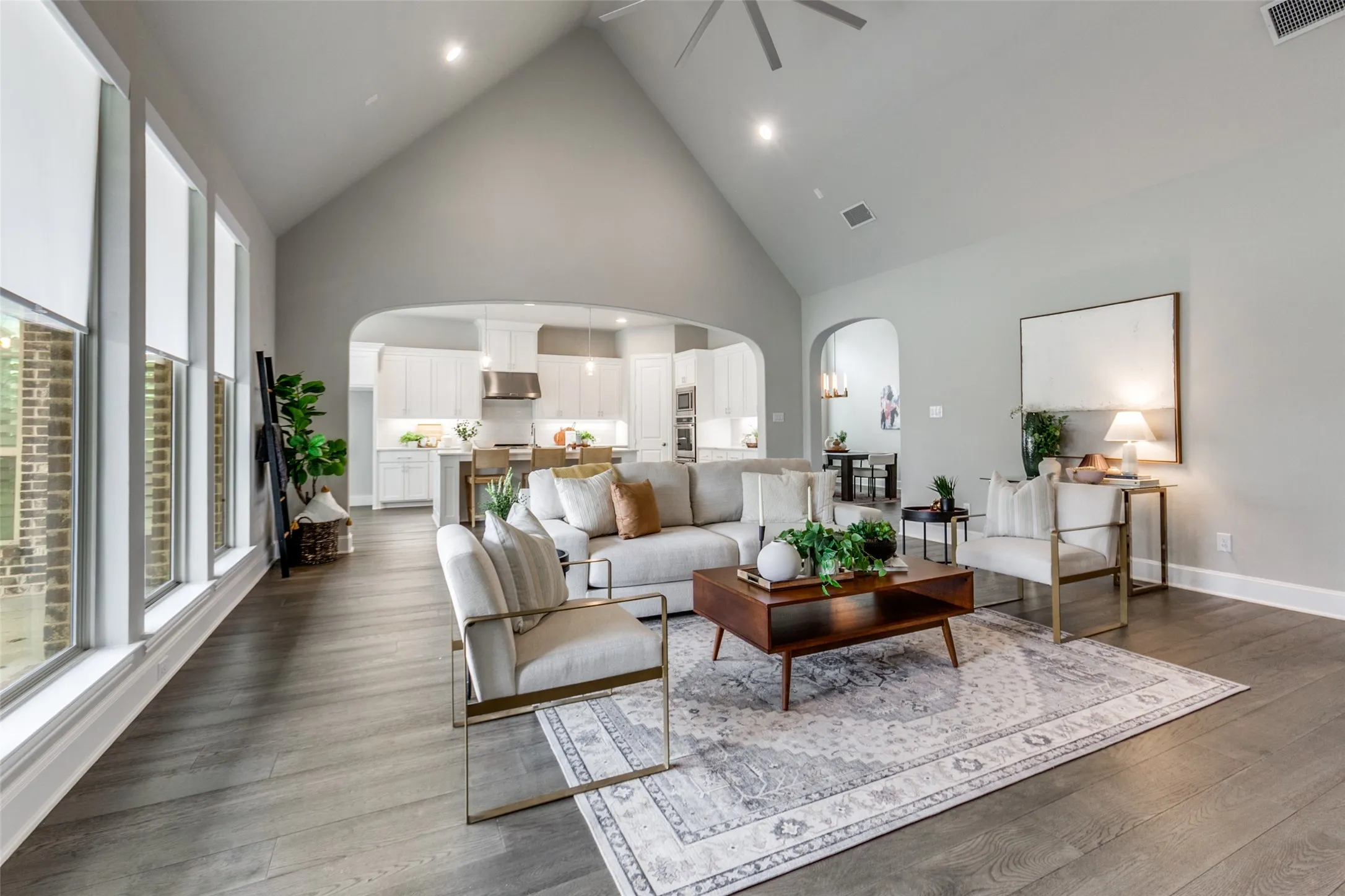 Single Family Residence For Sale in Collin County , 2171 Longmont Lane, Prosper, Texas 75078, 4 Bedroom, 4 Bathroom, 3 Garage spaces, 3,606 Sqft, built in 2019, Preowned, mls#21197831, Real Estate Agent in Prosper, Homes For Sale in Collin county, Homes For Sale in Prosper, Realtor in Prosper Texas, Real Estate Brokerage Independent Realty Texas, Luminita Cordes Realtor
