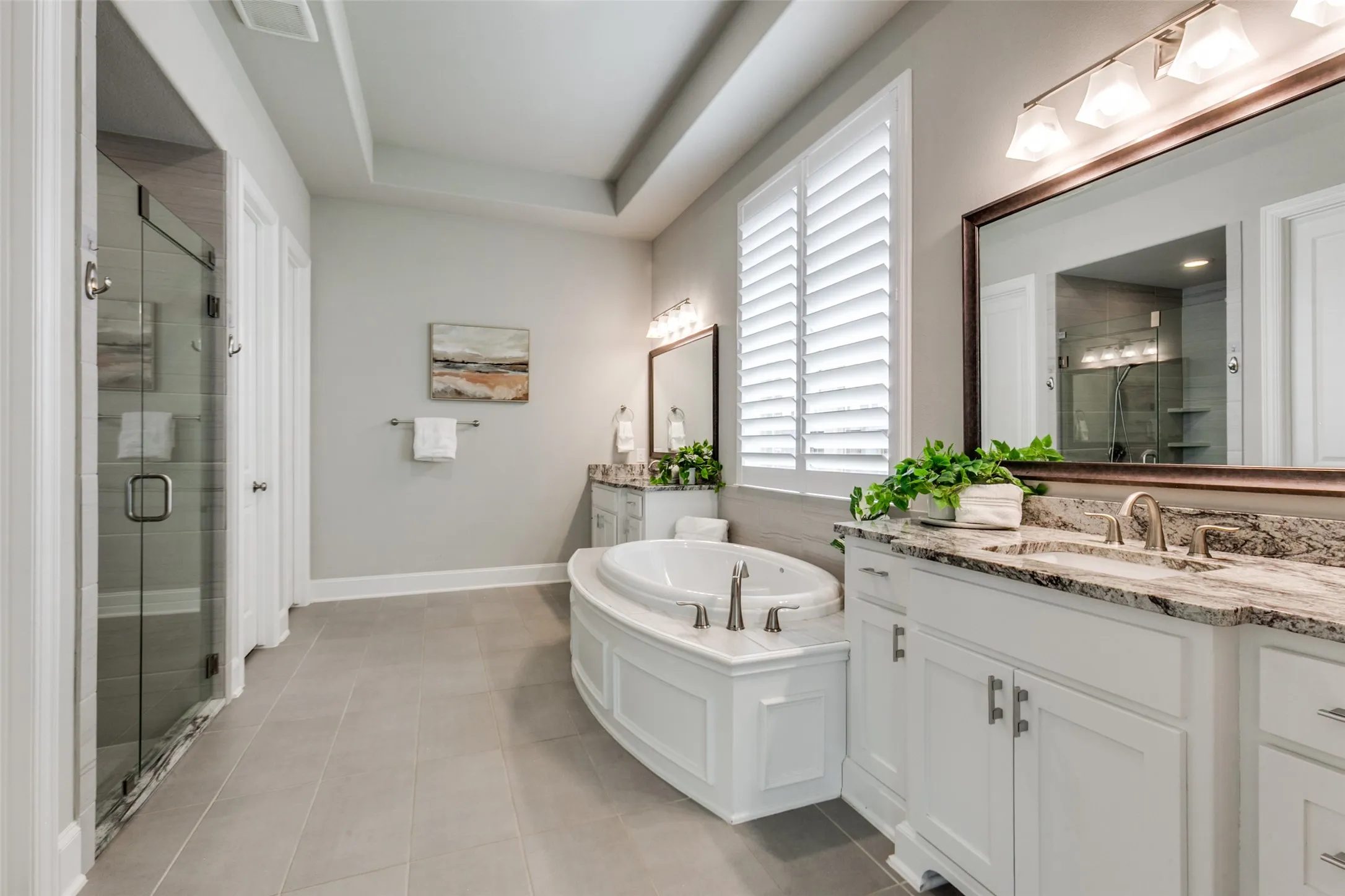 Single Family Residence For Sale in Collin County , 2171 Longmont Lane, Prosper, Texas 75078, 4 Bedroom, 4 Bathroom, 3 Garage spaces, 3,606 Sqft, built in 2019, Preowned, mls#21197831, Real Estate Agent in Prosper, Homes For Sale in Collin county, Homes For Sale in Prosper, Realtor in Prosper Texas, Real Estate Brokerage Independent Realty Texas, Luminita Cordes Realtor