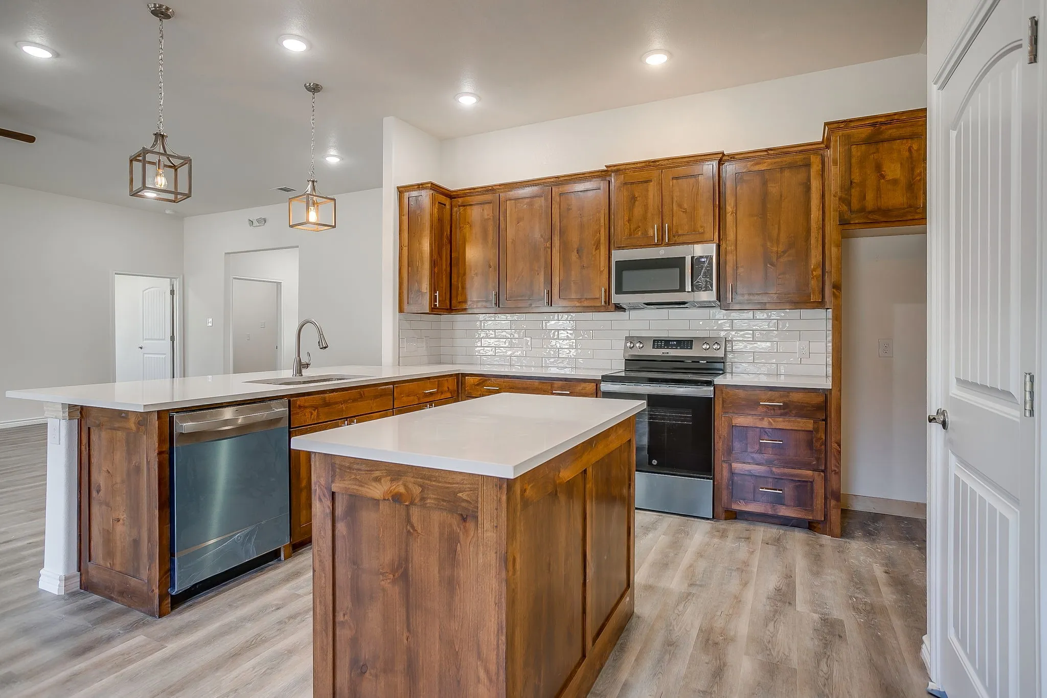 Single Family Residence For Sale in Hill County , 130 Abbott Avenue, Covington, Texas 76636, 4 Bedrooms, 2 Bathrooms, 2 Garage spaces, 1,841 Sqft, built in 2026, New Construction - Complete, Price $339,900, mls#21198631, Real Estate Agent in Covington, Homes For Sale in Hill county, Homes For Sale in Covington, Realtor in Covington Texas, Real Estate Brokerage Independent Realty Texas, Luminita Cordes Realtor