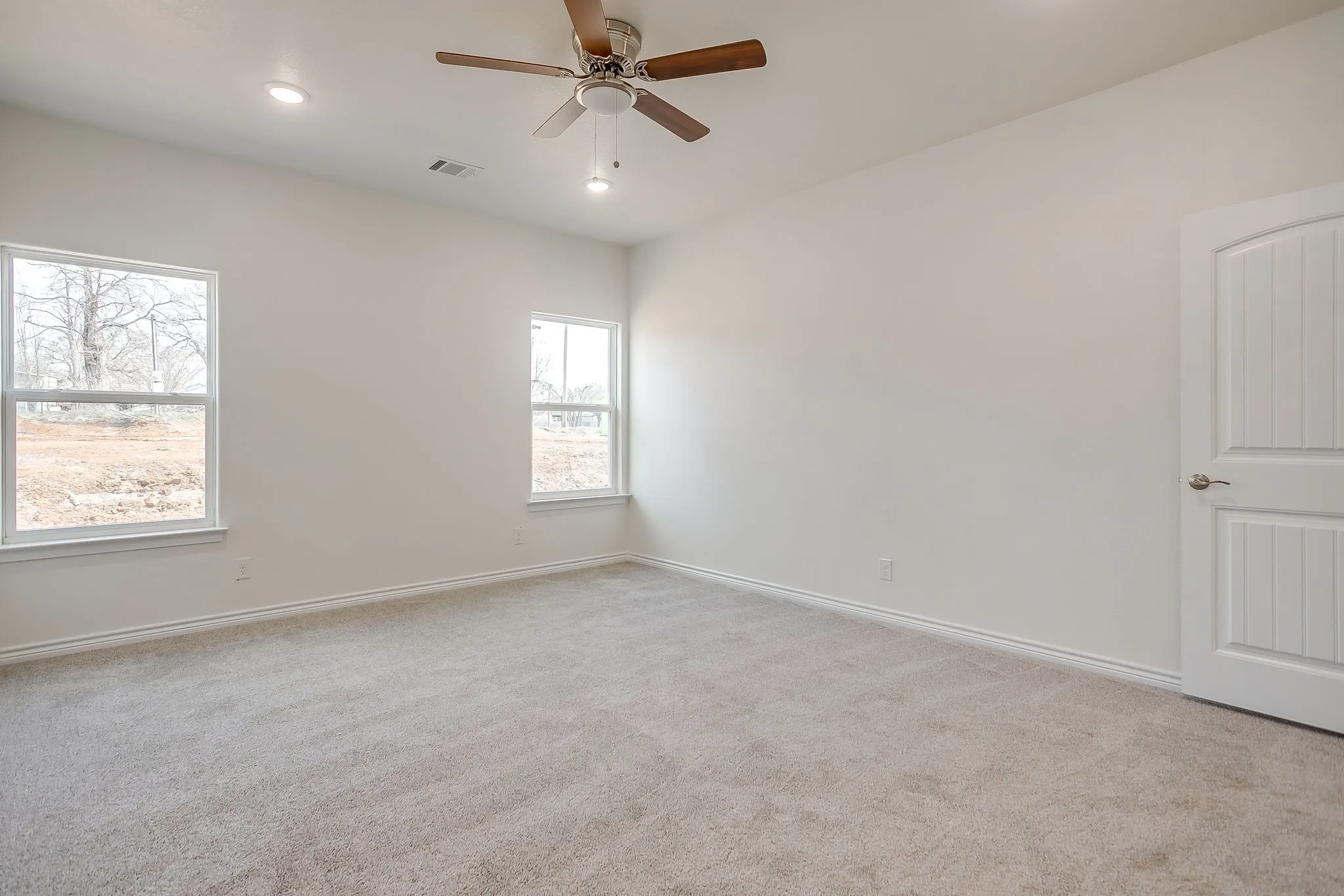 Single Family Residence For Sale in Hill County , 130 Abbott Avenue, Covington, Texas 76636, 4 Bedrooms, 2 Bathrooms, 2 Garage spaces, 1,841 Sqft, built in 2026, New Construction - Complete, Price $339,900, mls#21198631, Real Estate Agent in Covington, Homes For Sale in Hill county, Homes For Sale in Covington, Realtor in Covington Texas, Real Estate Brokerage Independent Realty Texas, Luminita Cordes Realtor