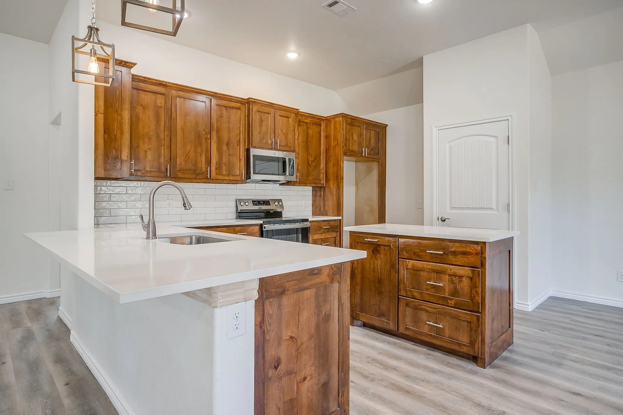 Single Family Residence For Sale in Hill County , 130 Abbott Avenue, Covington, Texas 76636, 4 Bedrooms, 2 Bathrooms, 2 Garage spaces, 1,841 Sqft, built in 2026, New Construction - Complete, Price $339,900, mls#21198631, Real Estate Agent in Covington, Homes For Sale in Hill county, Homes For Sale in Covington, Realtor in Covington Texas, Real Estate Brokerage Independent Realty Texas, Luminita Cordes Realtor