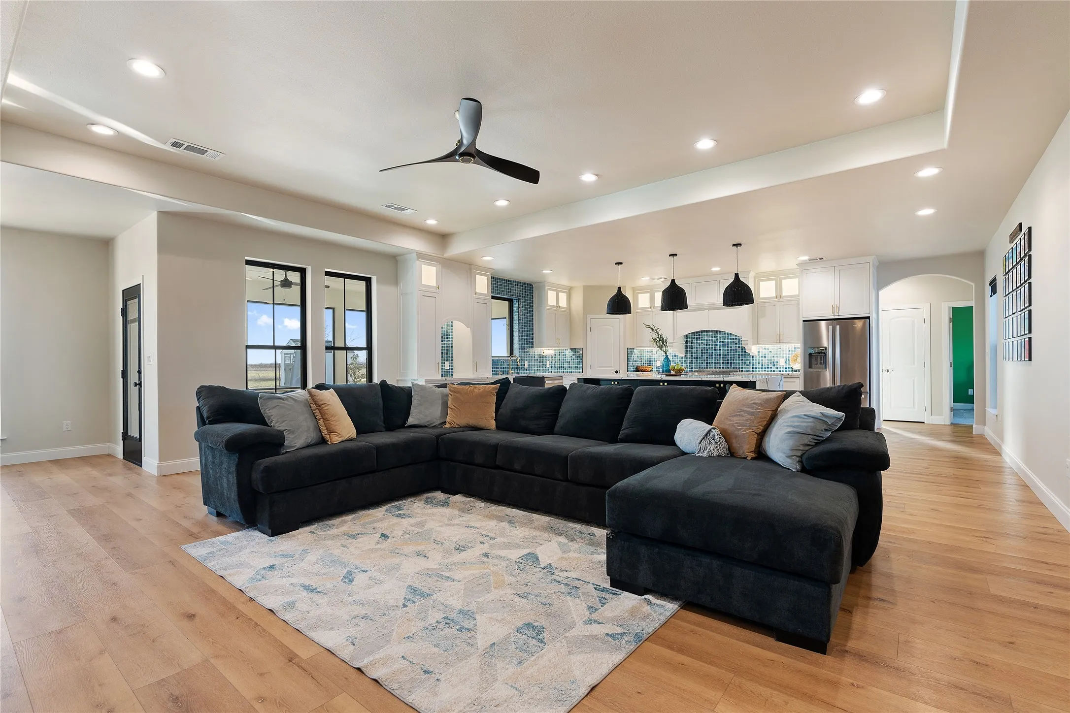 Single Family Residence For Sale in Hunt County , 4319 County Road 2617, Caddo Mills, Texas 75135, 4 Bedroom, 3 Bathroom, 2 Garage spaces, 3,633 Sqft, built in 2022, Preowned, mls#21196000, Real Estate Agent in Caddo Mills, Homes For Sale in Hunt county, Homes For Sale in Caddo Mills, Realtor in Caddo Mills Texas, Real Estate Brokerage Independent Realty Texas, Luminita Cordes Realtor