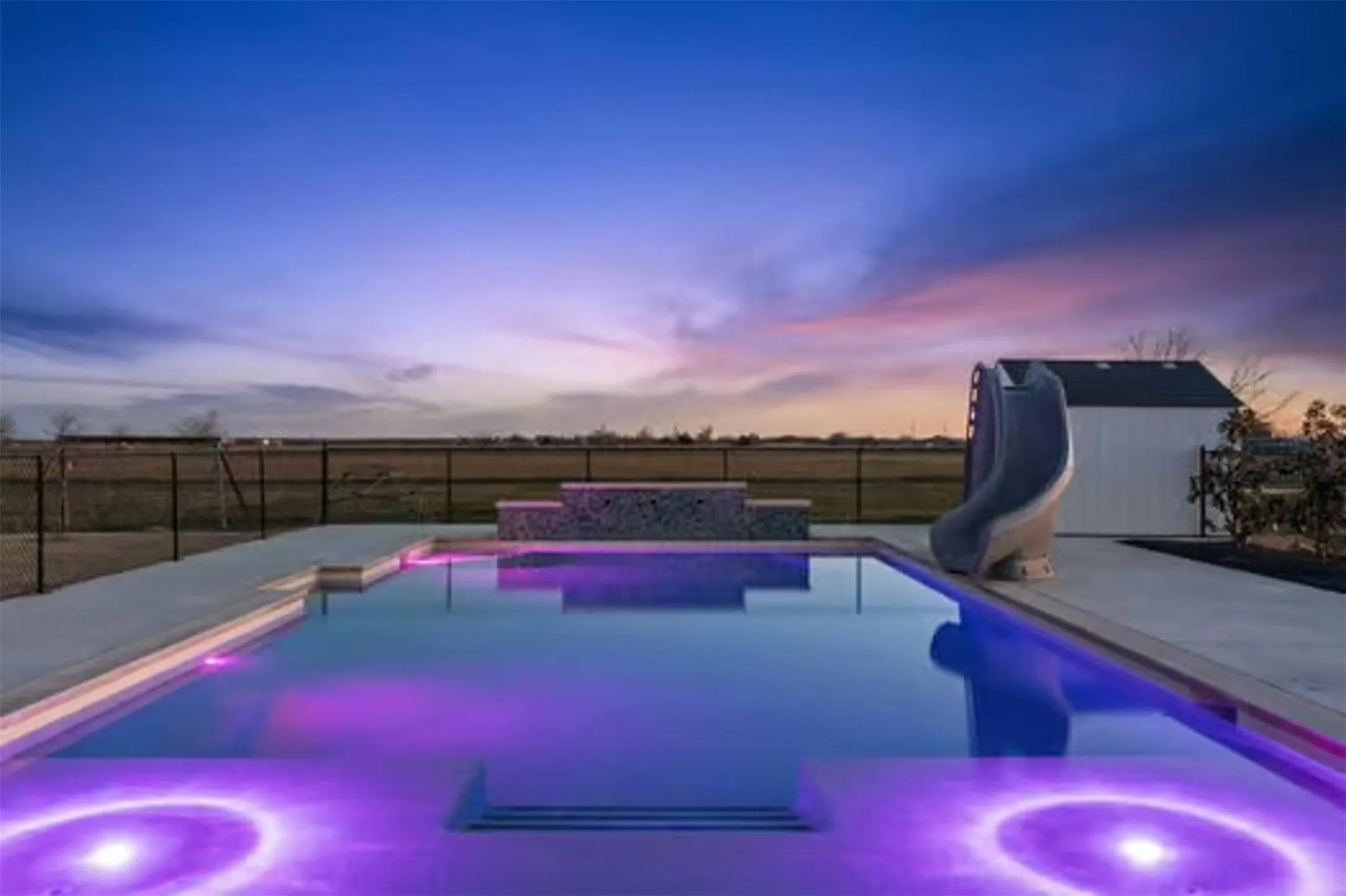 Single Family Residence For Sale in Hunt County , 4319 County Road 2617, Caddo Mills, Texas 75135, 4 Bedroom, 3 Bathroom, 2 Garage spaces, 3,633 Sqft, built in 2022, Preowned, mls#21196000, Real Estate Agent in Caddo Mills, Homes For Sale in Hunt county, Homes For Sale in Caddo Mills, Realtor in Caddo Mills Texas, Real Estate Brokerage Independent Realty Texas, Luminita Cordes Realtor