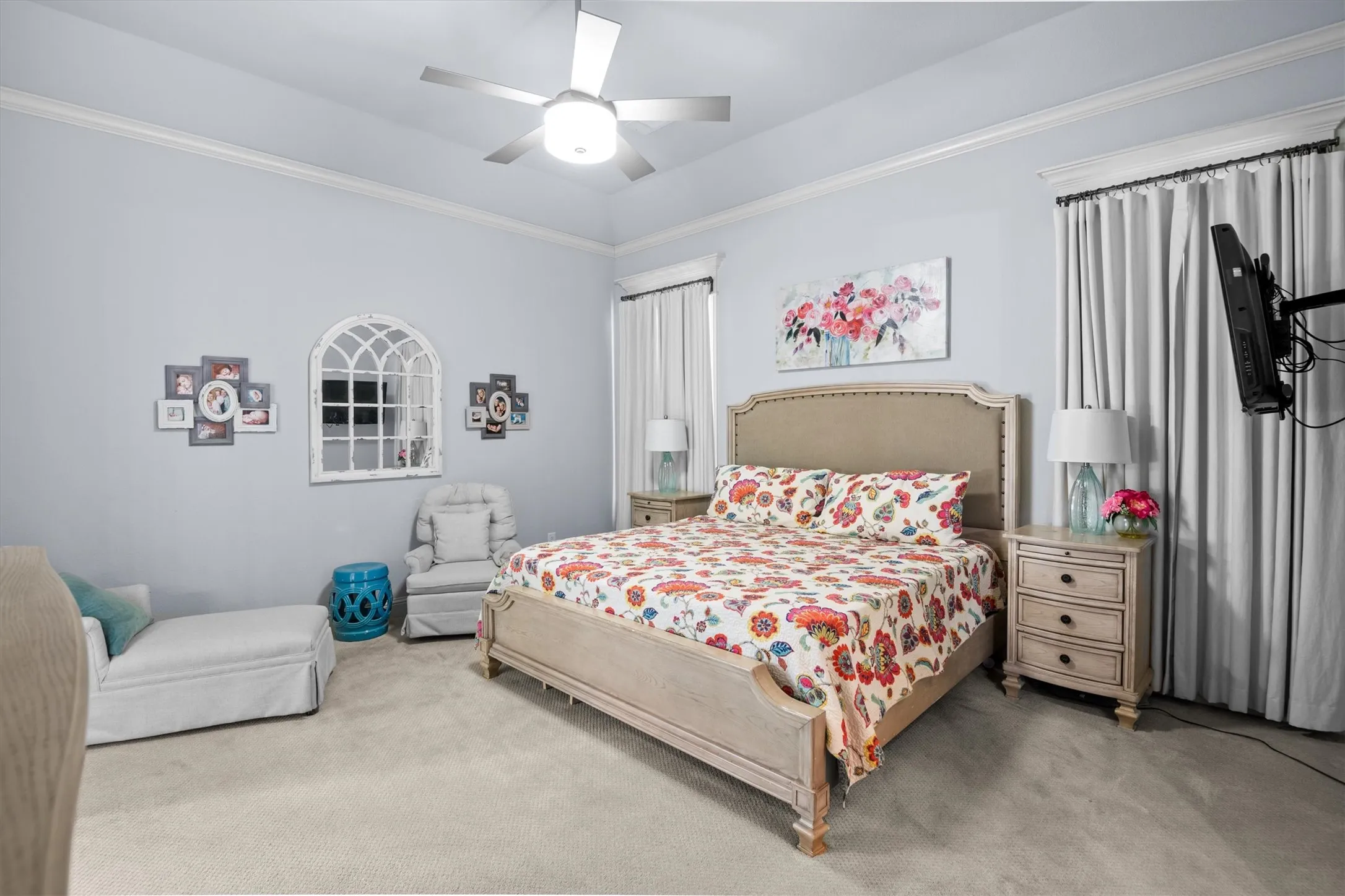 Single Family Residence For Sale in Ellis County , 116 Old Bridge Road, Waxahachie, Texas 75165, 3 Bedroom, 2 Bathroom, 2 Garage spaces, 2,384 Sqft, built in 2016, Preowned, mls#21180882, Real Estate Agent in Waxahachie, Homes For Sale in Ellis county, Homes For Sale in Waxahachie, Realtor in Waxahachie Texas, Real Estate Brokerage Independent Realty Texas, Luminita Cordes Realtor