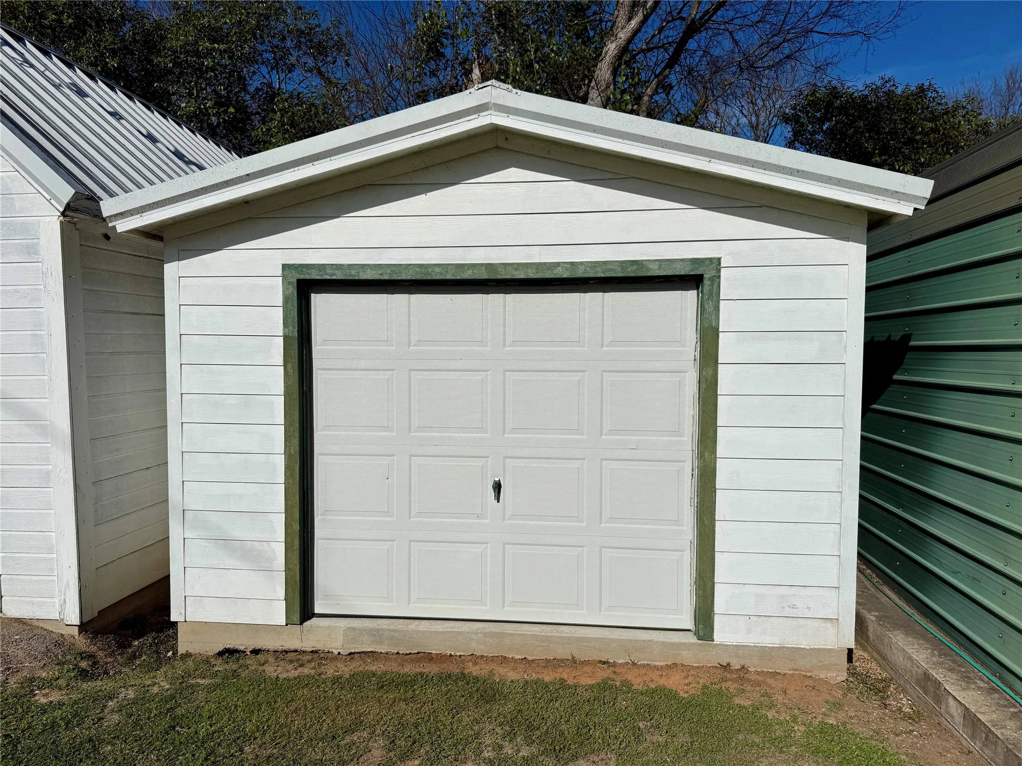 Storage garage