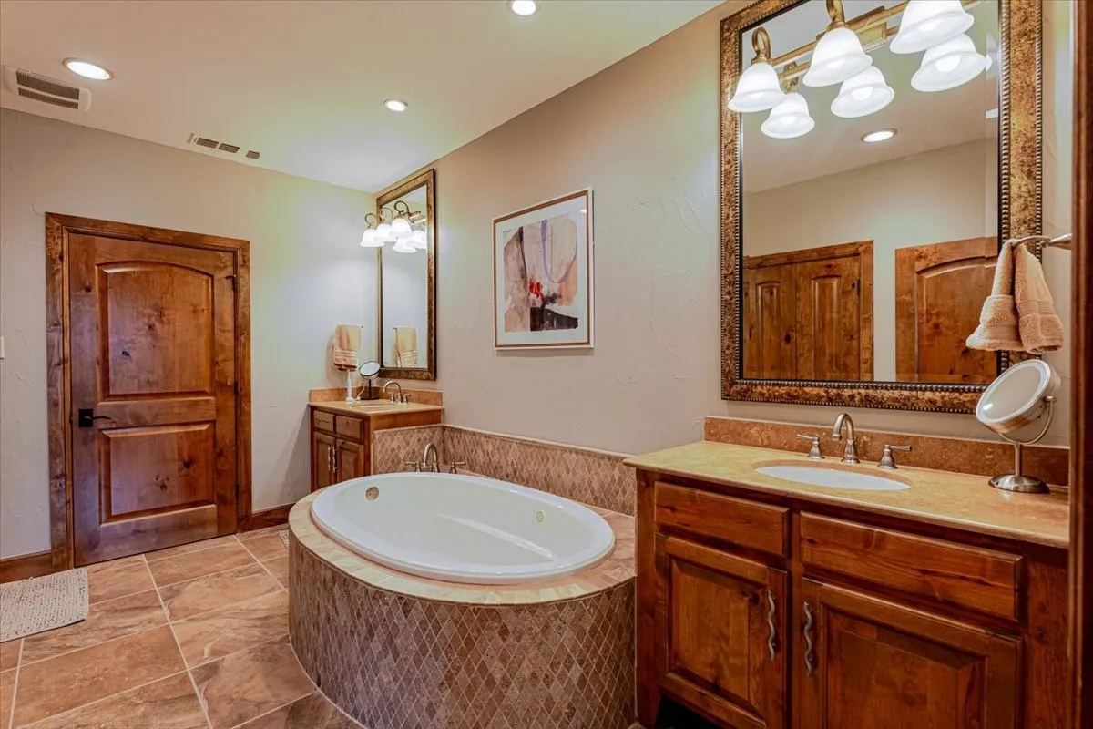 Condominium For Sale in Palo Pinto County , 2033 Harbor Way 103, Graford, Texas 76449, 3 Bedroom, 3 Bathroom, 1 Garage spaces, 1,963 Sqft, built in 2008, mls#21191767, Real Estate Agent in Graford, Homes For Sale in Palo Pinto county, Homes For Sale in Graford, Realtor in Graford Texas, Real Estate Brokerage Independent Realty Texas, Luminita Cordes Realtor