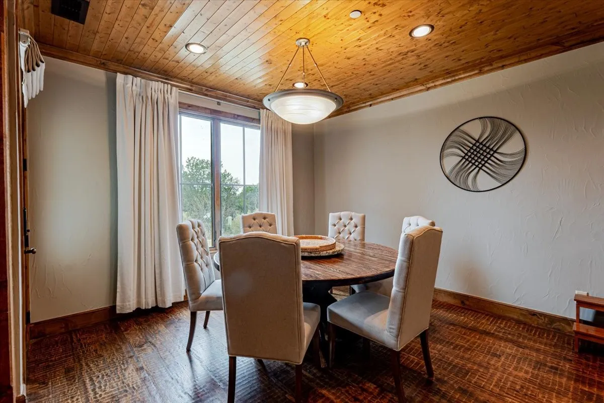 Condominium For Sale in Palo Pinto County , 2033 Harbor Way 103, Graford, Texas 76449, 3 Bedroom, 3 Bathroom, 1 Garage spaces, 1,963 Sqft, built in 2008, mls#21191767, Real Estate Agent in Graford, Homes For Sale in Palo Pinto county, Homes For Sale in Graford, Realtor in Graford Texas, Real Estate Brokerage Independent Realty Texas, Luminita Cordes Realtor