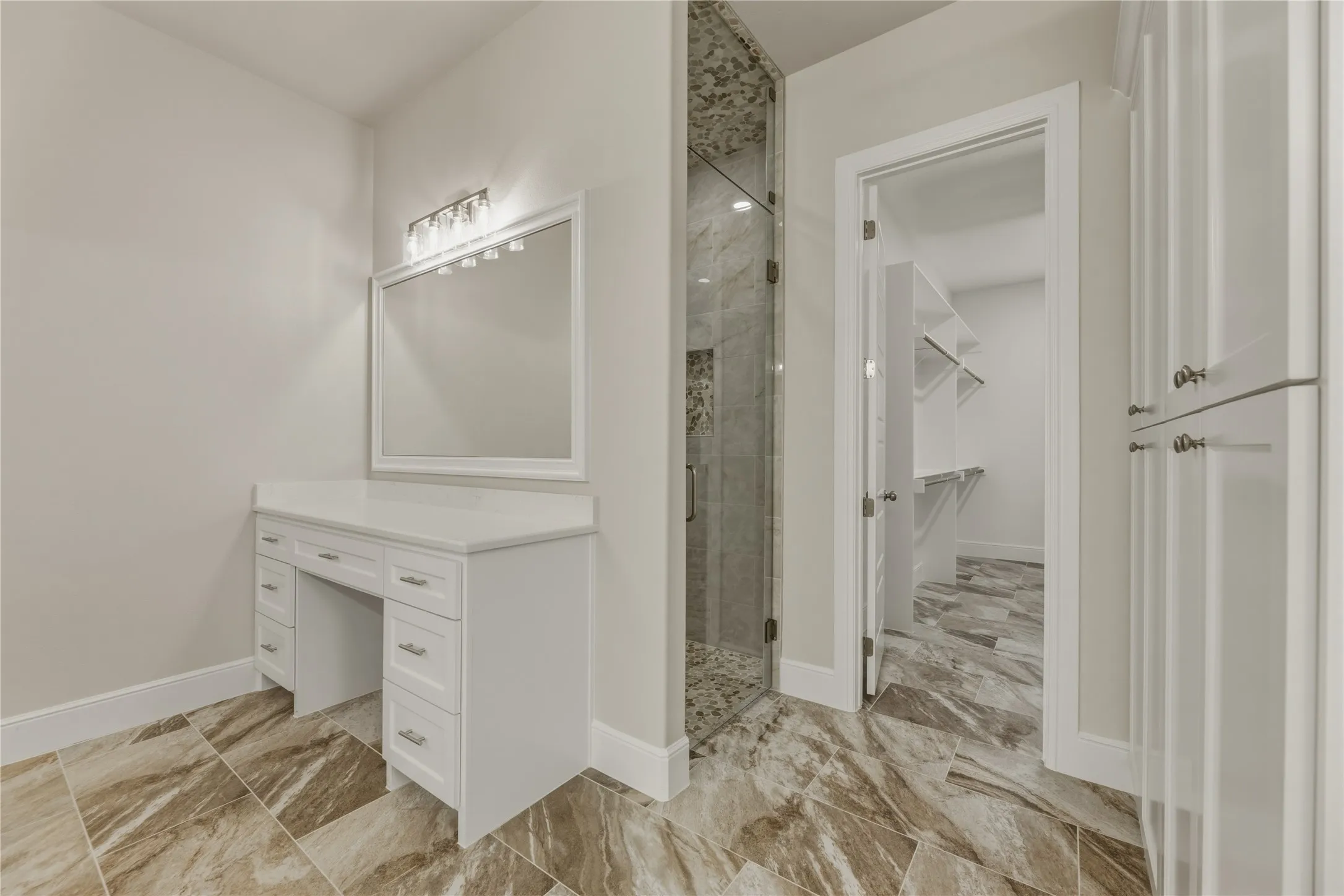 Single Family Residence For Sale in Johnson County , 8400 Stallion Drive, Godley, Texas 76044, 3 Bedroom, 3 Bathroom, 3 Garage spaces, 2,518 Sqft, built in 2026, New Construction - Incomplete, mls#21193366, Real Estate Agent in Godley, Homes For Sale in Johnson county, Homes For Sale in Godley, Realtor in Godley Texas, Real Estate Brokerage Independent Realty Texas, Luminita Cordes Realtor
