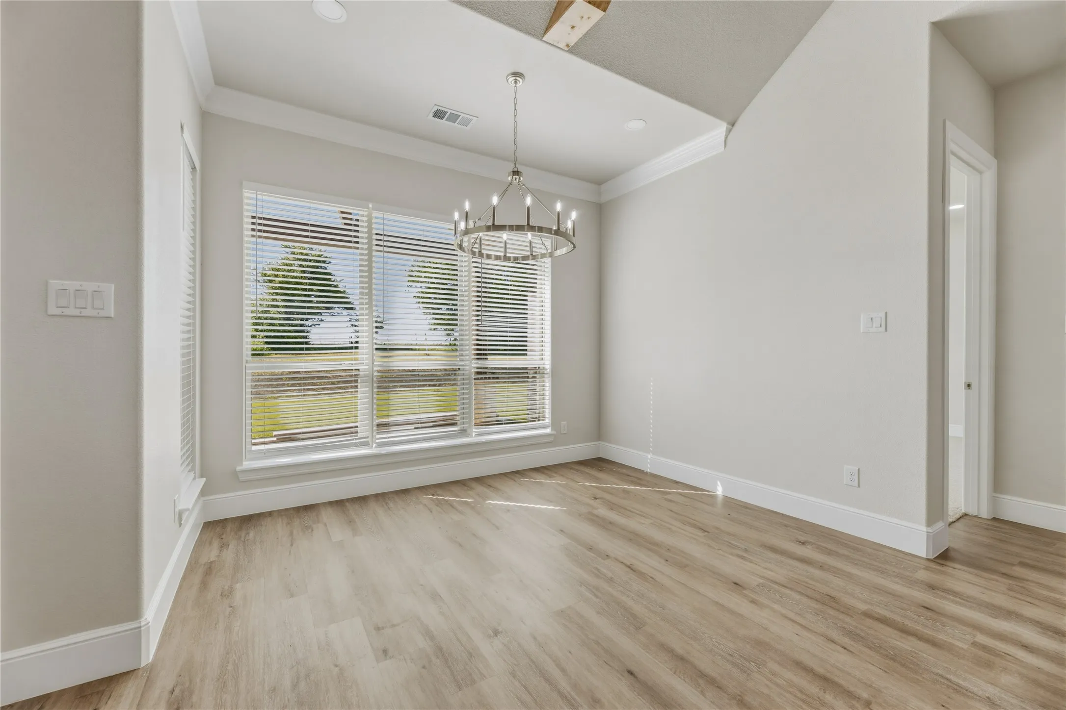 Single Family Residence For Sale in Johnson County , 8400 Stallion Drive, Godley, Texas 76044, 3 Bedroom, 3 Bathroom, 3 Garage spaces, 2,518 Sqft, built in 2026, New Construction - Incomplete, mls#21193366, Real Estate Agent in Godley, Homes For Sale in Johnson county, Homes For Sale in Godley, Realtor in Godley Texas, Real Estate Brokerage Independent Realty Texas, Luminita Cordes Realtor