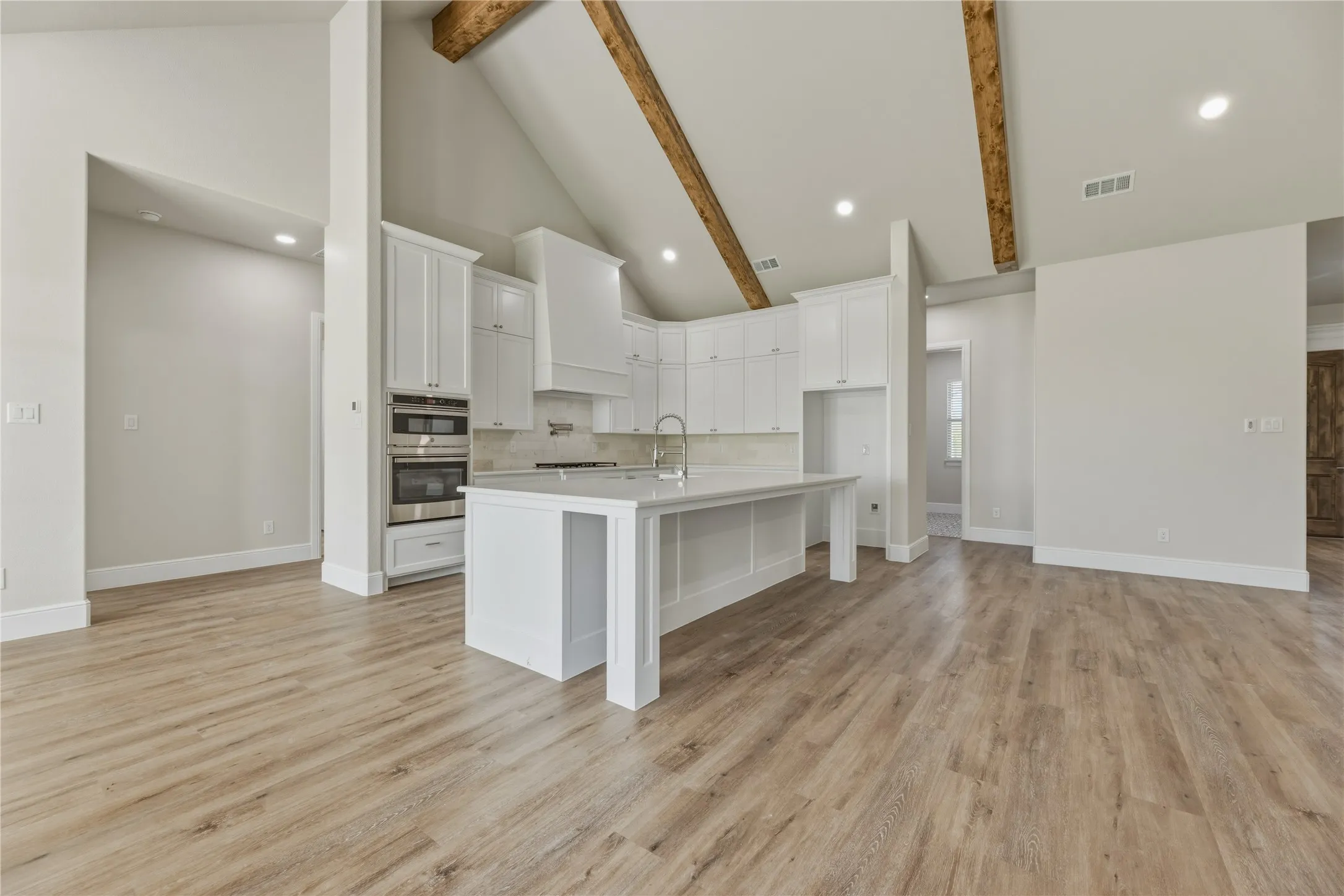 Single Family Residence For Sale in Johnson County , 8400 Stallion Drive, Godley, Texas 76044, 3 Bedroom, 3 Bathroom, 3 Garage spaces, 2,518 Sqft, built in 2026, New Construction - Incomplete, mls#21193366, Real Estate Agent in Godley, Homes For Sale in Johnson county, Homes For Sale in Godley, Realtor in Godley Texas, Real Estate Brokerage Independent Realty Texas, Luminita Cordes Realtor