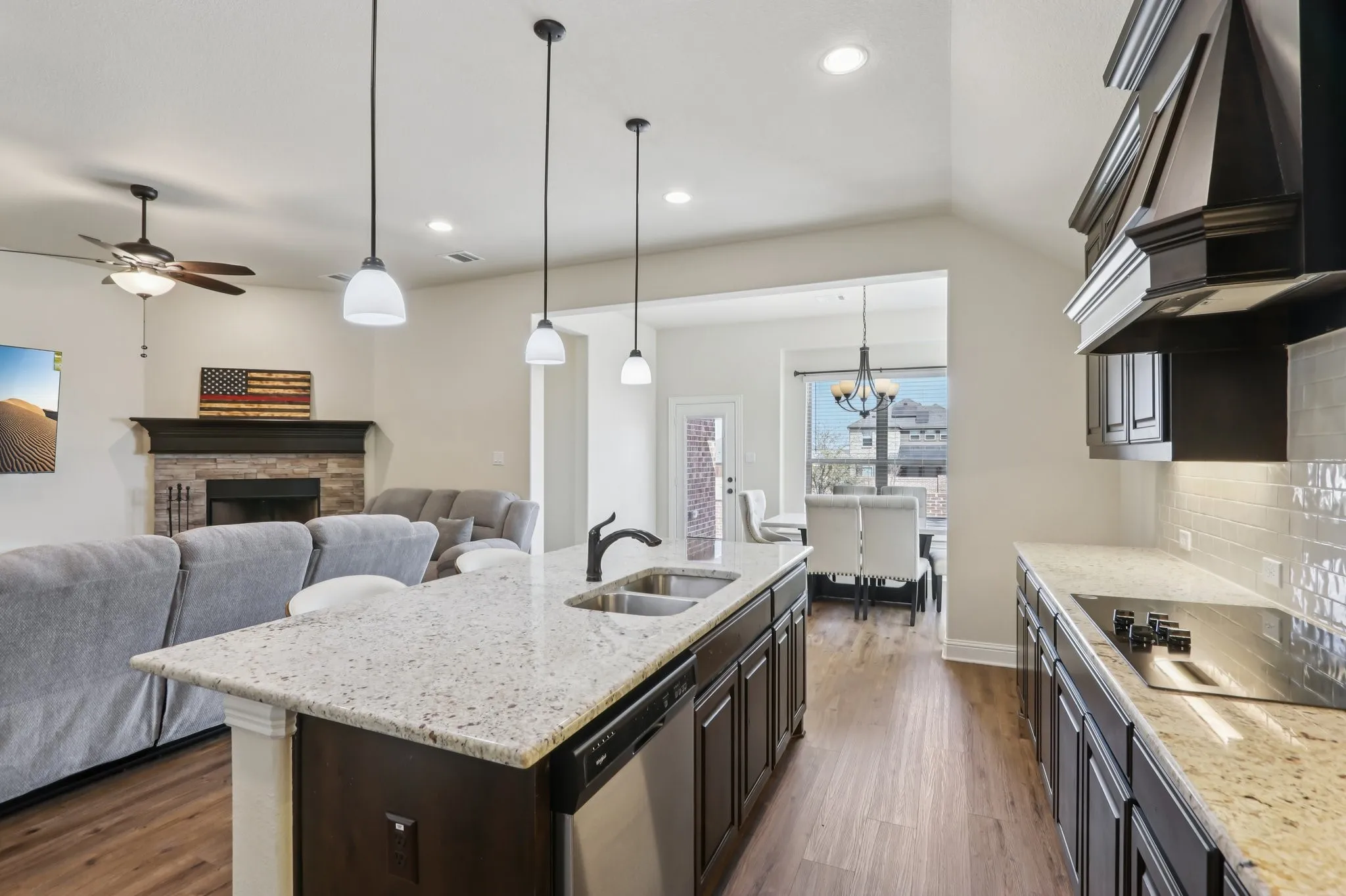 Single Family Residence For Sale in Ellis County , 225 Brazos Drive, Waxahachie, Texas 75165, 4 Bedroom, 2 Bathroom, 2 Garage spaces, 1,871 Sqft, built in 2022, mls#21199491, Real Estate Agent in Waxahachie, Homes For Sale in Ellis county, Homes For Sale in Waxahachie, Realtor in Waxahachie Texas, Real Estate Brokerage Independent Realty Texas, Luminita Cordes Realtor