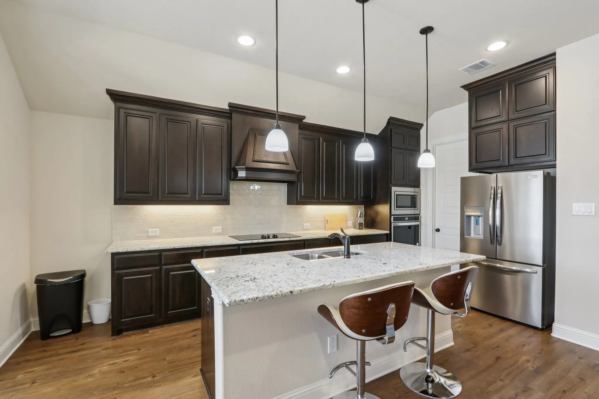 Single Family Residence For Sale in Ellis County , 225 Brazos Drive, Waxahachie, Texas 75165, 4 Bedroom, 2 Bathroom, 2 Garage spaces, 1,871 Sqft, built in 2022, mls#21199491, Real Estate Agent in Waxahachie, Homes For Sale in Ellis county, Homes For Sale in Waxahachie, Realtor in Waxahachie Texas, Real Estate Brokerage Independent Realty Texas, Luminita Cordes Realtor