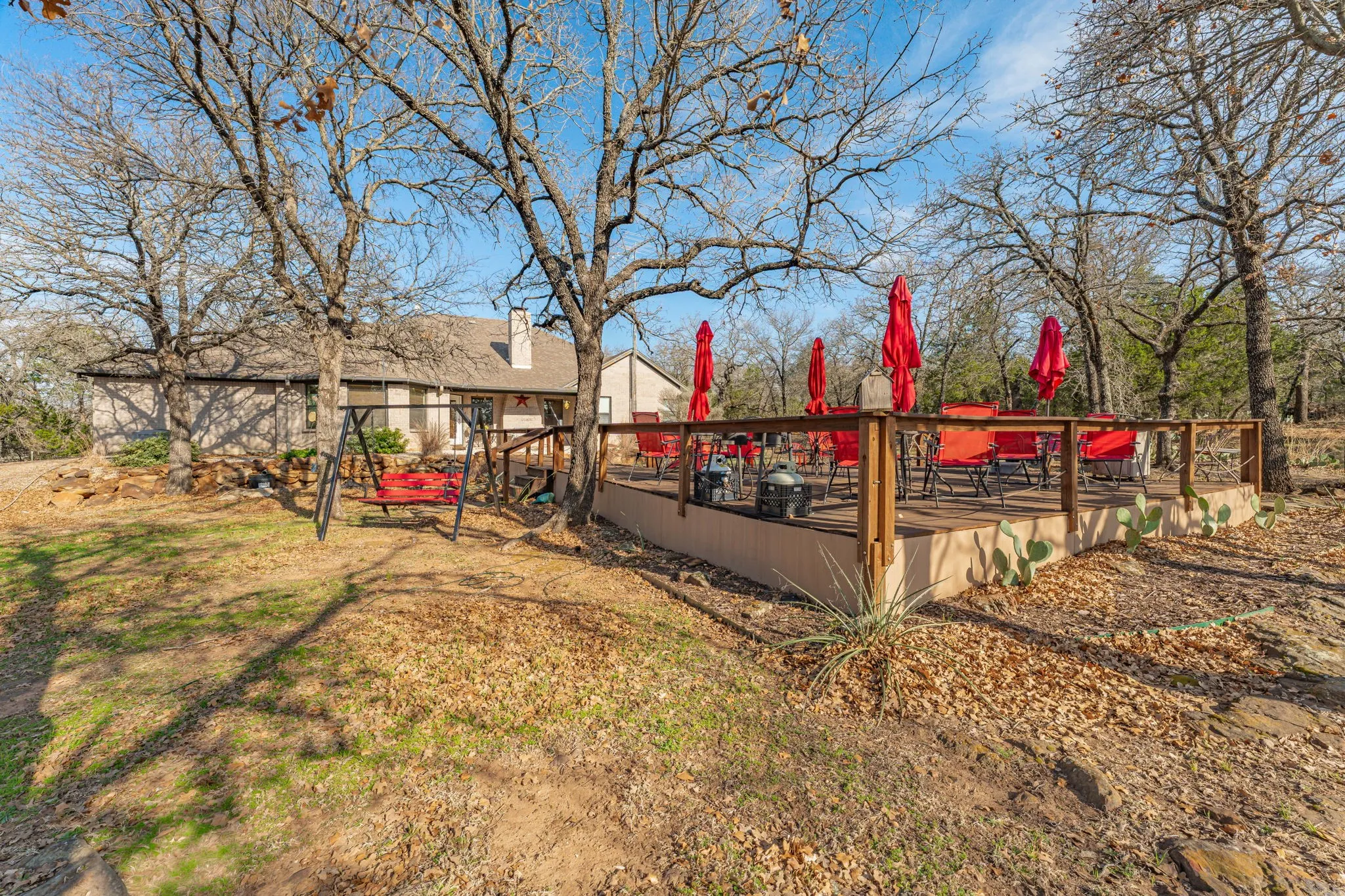 Single Family Residence For Sale in Palo Pinto County , 4259 S Lakeview Drive, Gordon, Texas 76453, 3 Bedroom, 3 Bathroom, 2 Garage spaces, 2,286 Sqft, built in 2007, mls#21199455, Real Estate Agent in Gordon, Homes For Sale in Palo Pinto county, Homes For Sale in Gordon, Realtor in Gordon Texas, Real Estate Brokerage Independent Realty Texas, Luminita Cordes Realtor