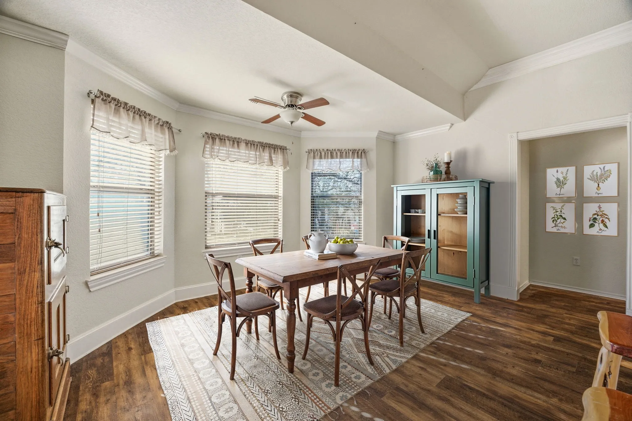 Single Family Residence For Sale in Palo Pinto County , 4259 S Lakeview Drive, Gordon, Texas 76453, 3 Bedroom, 3 Bathroom, 2 Garage spaces, 2,286 Sqft, built in 2007, mls#21199455, Real Estate Agent in Gordon, Homes For Sale in Palo Pinto county, Homes For Sale in Gordon, Realtor in Gordon Texas, Real Estate Brokerage Independent Realty Texas, Luminita Cordes Realtor