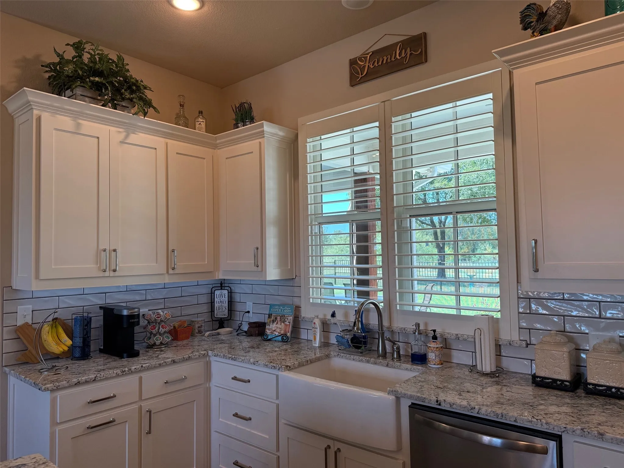 Single Family Residence For Sale in Wise County , 130 Demonbreun Court, Chico, Texas 76431, 4 Bedroom, 4 Bathroom, 3 Garage spaces, 2,718 Sqft, built in 2022, Preowned, mls#21199764, Real Estate Agent in Chico, Homes For Sale in Wise county, Homes For Sale in Chico, Realtor in Chico Texas, Real Estate Brokerage Independent Realty Texas, Luminita Cordes Realtor