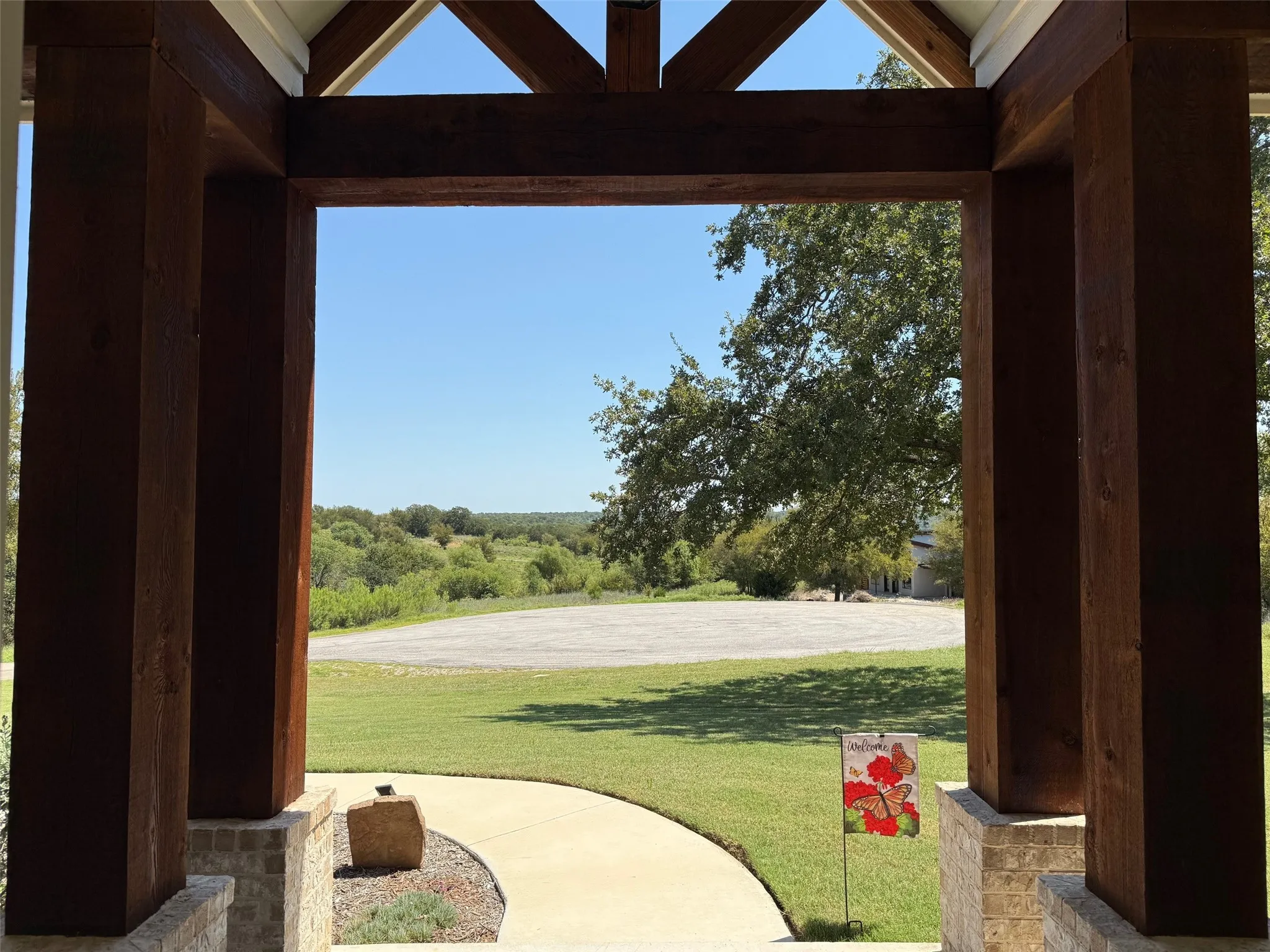Single Family Residence For Sale in Wise County , 130 Demonbreun Court, Chico, Texas 76431, 4 Bedroom, 4 Bathroom, 3 Garage spaces, 2,718 Sqft, built in 2022, Preowned, mls#21199764, Real Estate Agent in Chico, Homes For Sale in Wise county, Homes For Sale in Chico, Realtor in Chico Texas, Real Estate Brokerage Independent Realty Texas, Luminita Cordes Realtor
