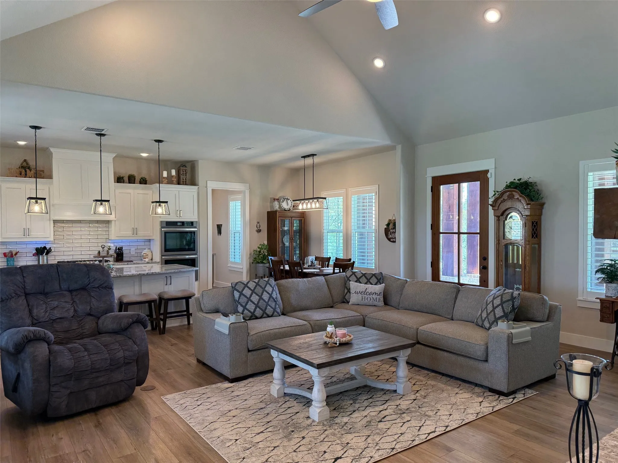 Single Family Residence For Sale in Wise County , 130 Demonbreun Court, Chico, Texas 76431, 4 Bedroom, 4 Bathroom, 3 Garage spaces, 2,718 Sqft, built in 2022, Preowned, mls#21199764, Real Estate Agent in Chico, Homes For Sale in Wise county, Homes For Sale in Chico, Realtor in Chico Texas, Real Estate Brokerage Independent Realty Texas, Luminita Cordes Realtor