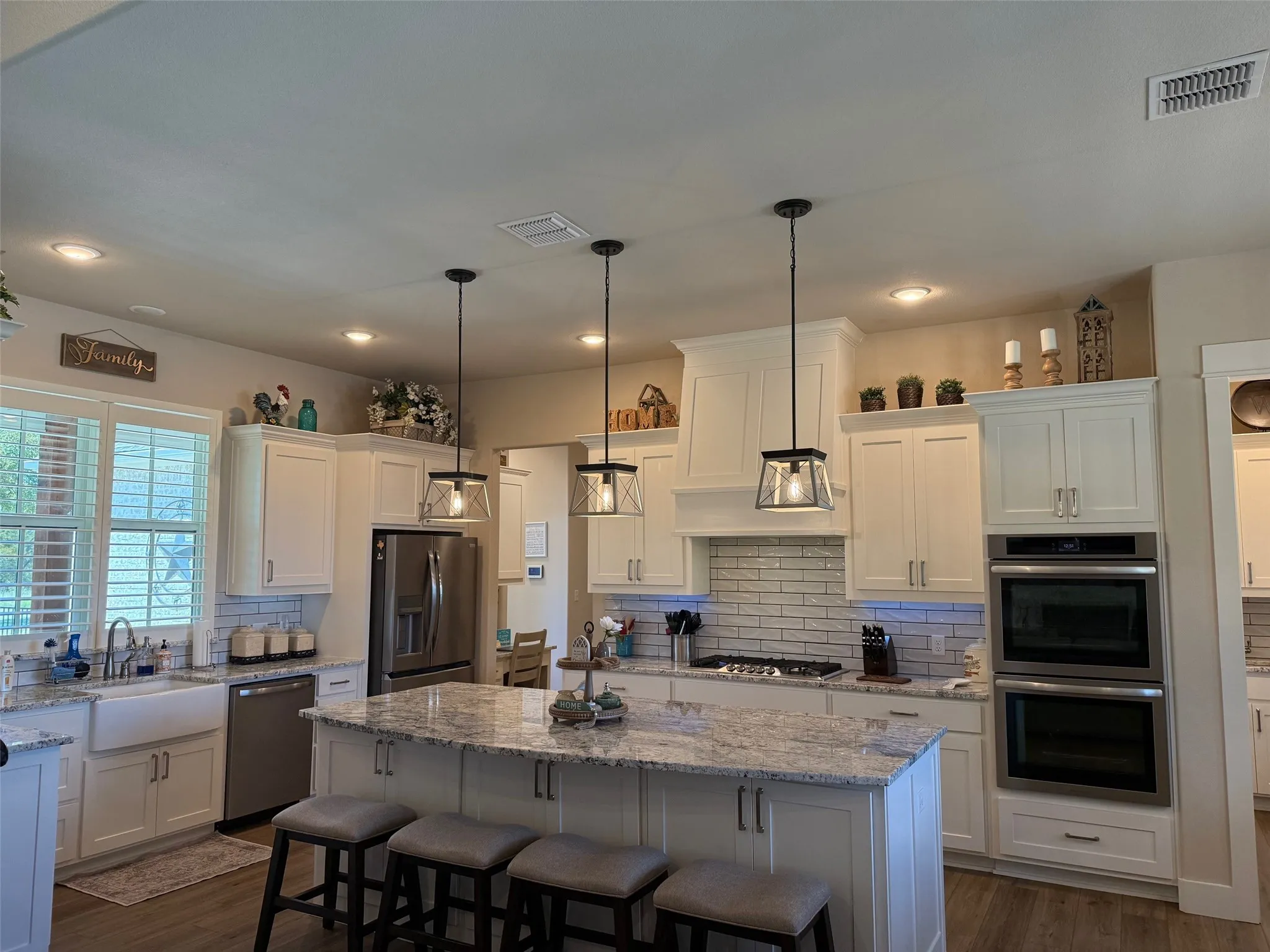 Single Family Residence For Sale in Wise County , 130 Demonbreun Court, Chico, Texas 76431, 4 Bedroom, 4 Bathroom, 3 Garage spaces, 2,718 Sqft, built in 2022, Preowned, mls#21199764, Real Estate Agent in Chico, Homes For Sale in Wise county, Homes For Sale in Chico, Realtor in Chico Texas, Real Estate Brokerage Independent Realty Texas, Luminita Cordes Realtor
