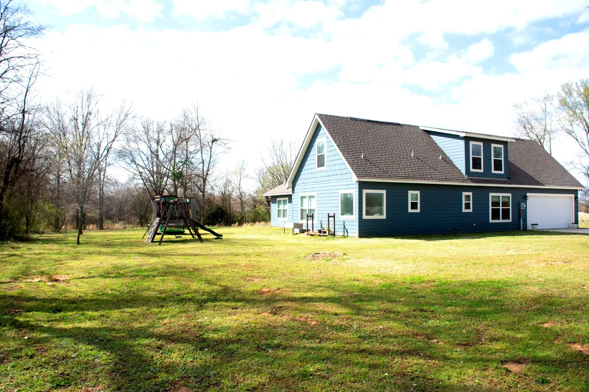 Side and backyard