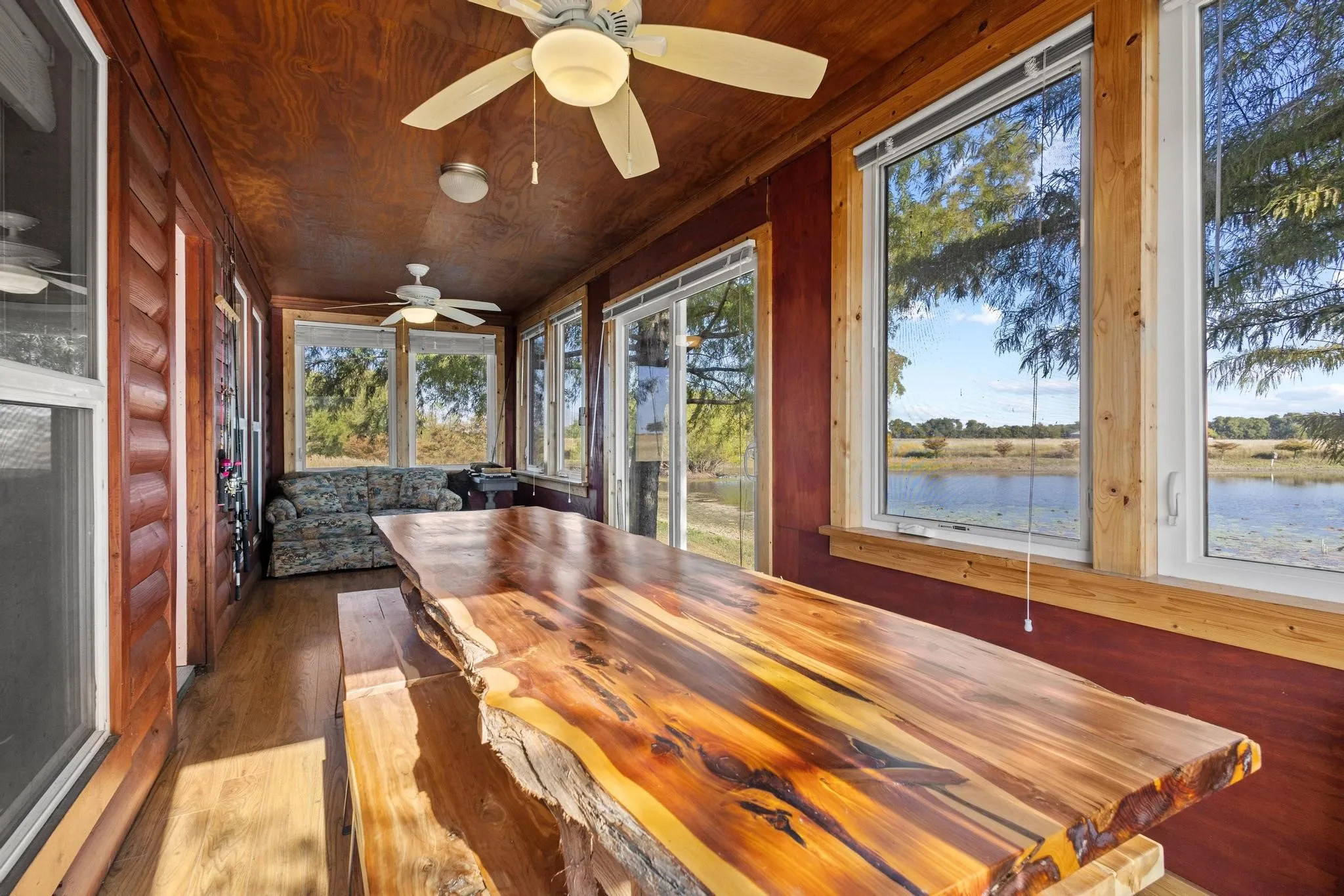 Cabin sun room