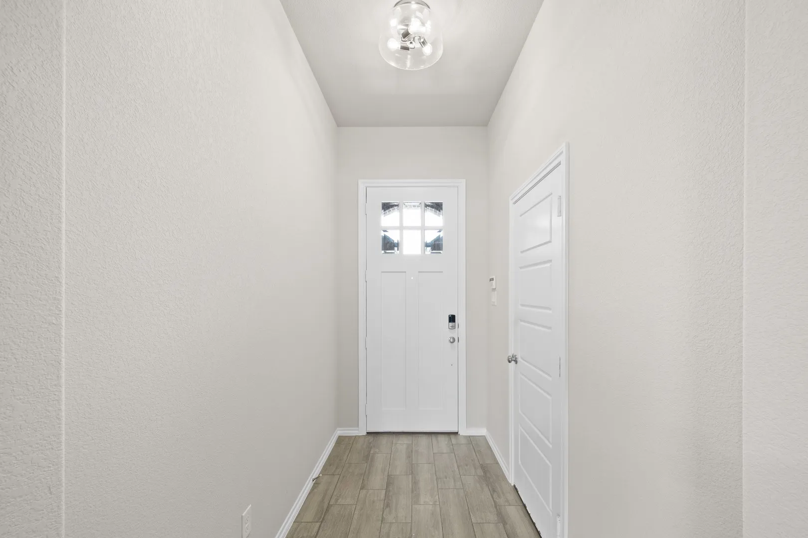 DFW-Chisholm Hills-Concept 1503-806 Misty Lane- Entry -Risewell Homes-1