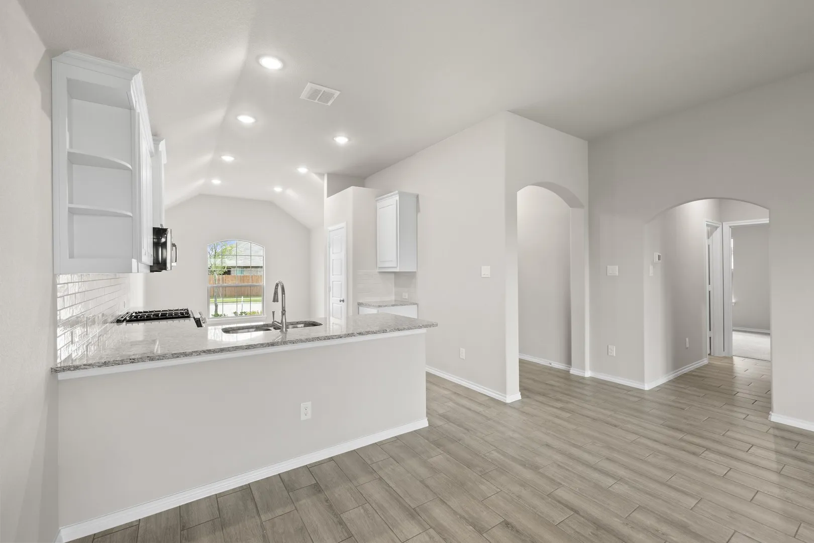 DFW-Chisholm Hills-Concept 1503-806 Misty Lane- Kitchen -Risewell Homes-3
