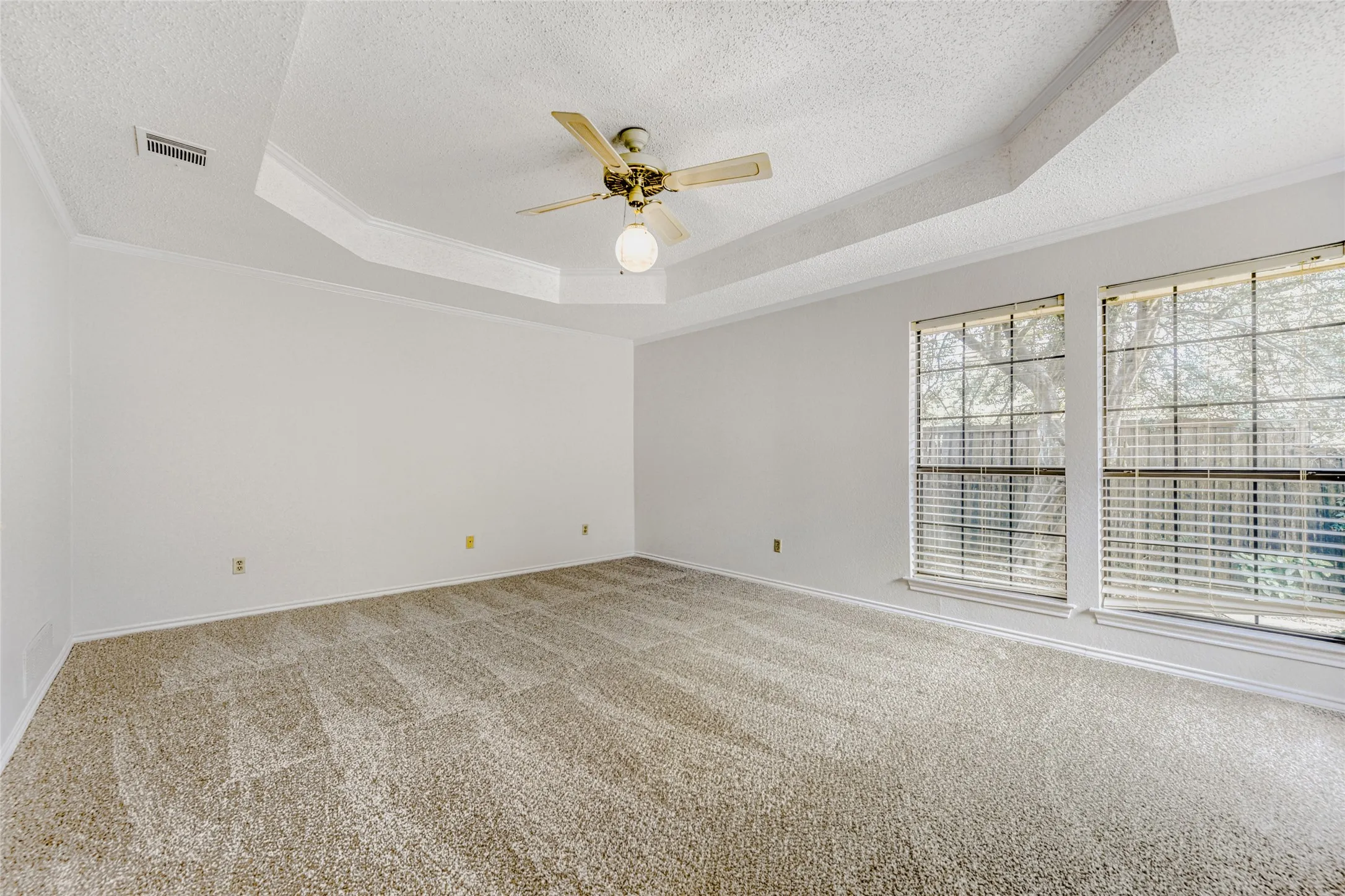 Single Family Residence For Sale in Collin County , 2005 Lambert Court, Plano, Texas 75075, 4 Bedroom, 3 Bathroom, 2 Garage spaces, 2,819 Sqft, built in 1984, mls#21130343, Real Estate Agent in Plano, Homes For Sale in Collin county, Homes For Sale in Plano, Realtor in Plano Texas, Real Estate Brokerage Independent Realty Texas, Luminita Cordes Realtor