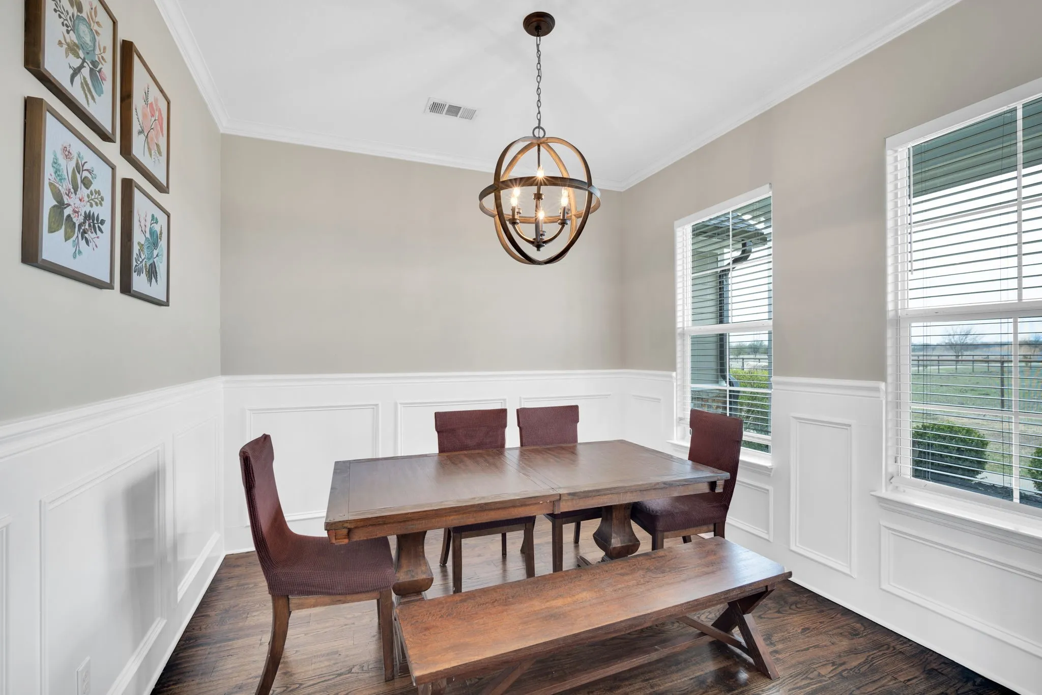Single Family Residence For Sale in Ellis County , 360 Forreston Road, Waxahachie, Texas 75165, 4 Bedroom, 4 Bathroom, 2 Garage spaces, 2,684 Sqft, built in 2018, Preowned, mls#21193339, Real Estate Agent in Waxahachie, Homes For Sale in Ellis county, Homes For Sale in Waxahachie, Realtor in Waxahachie Texas, Real Estate Brokerage Independent Realty Texas, Luminita Cordes Realtor