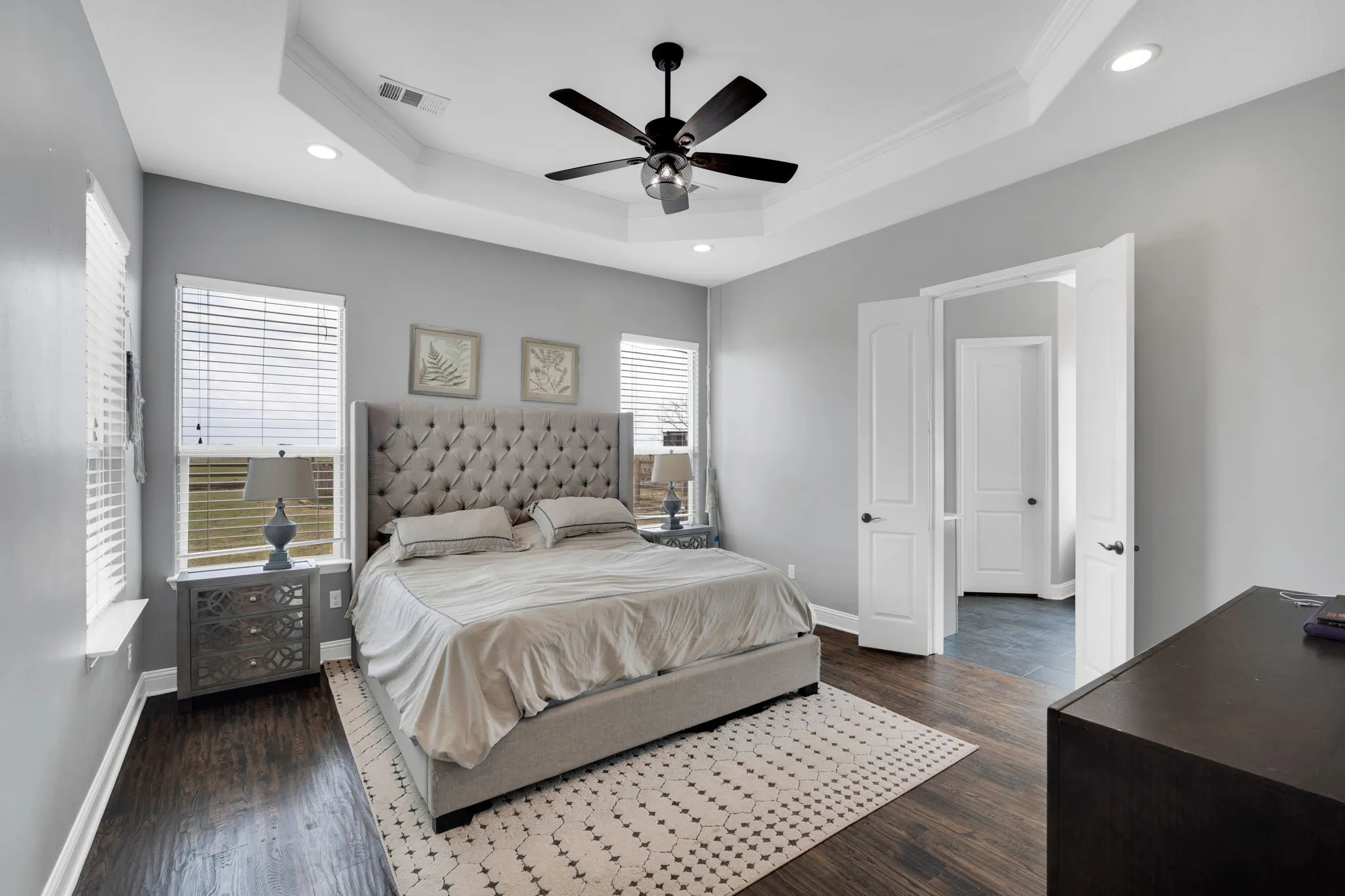 Single Family Residence For Sale in Ellis County , 360 Forreston Road, Waxahachie, Texas 75165, 4 Bedroom, 4 Bathroom, 2 Garage spaces, 2,684 Sqft, built in 2018, Preowned, mls#21193339, Real Estate Agent in Waxahachie, Homes For Sale in Ellis county, Homes For Sale in Waxahachie, Realtor in Waxahachie Texas, Real Estate Brokerage Independent Realty Texas, Luminita Cordes Realtor