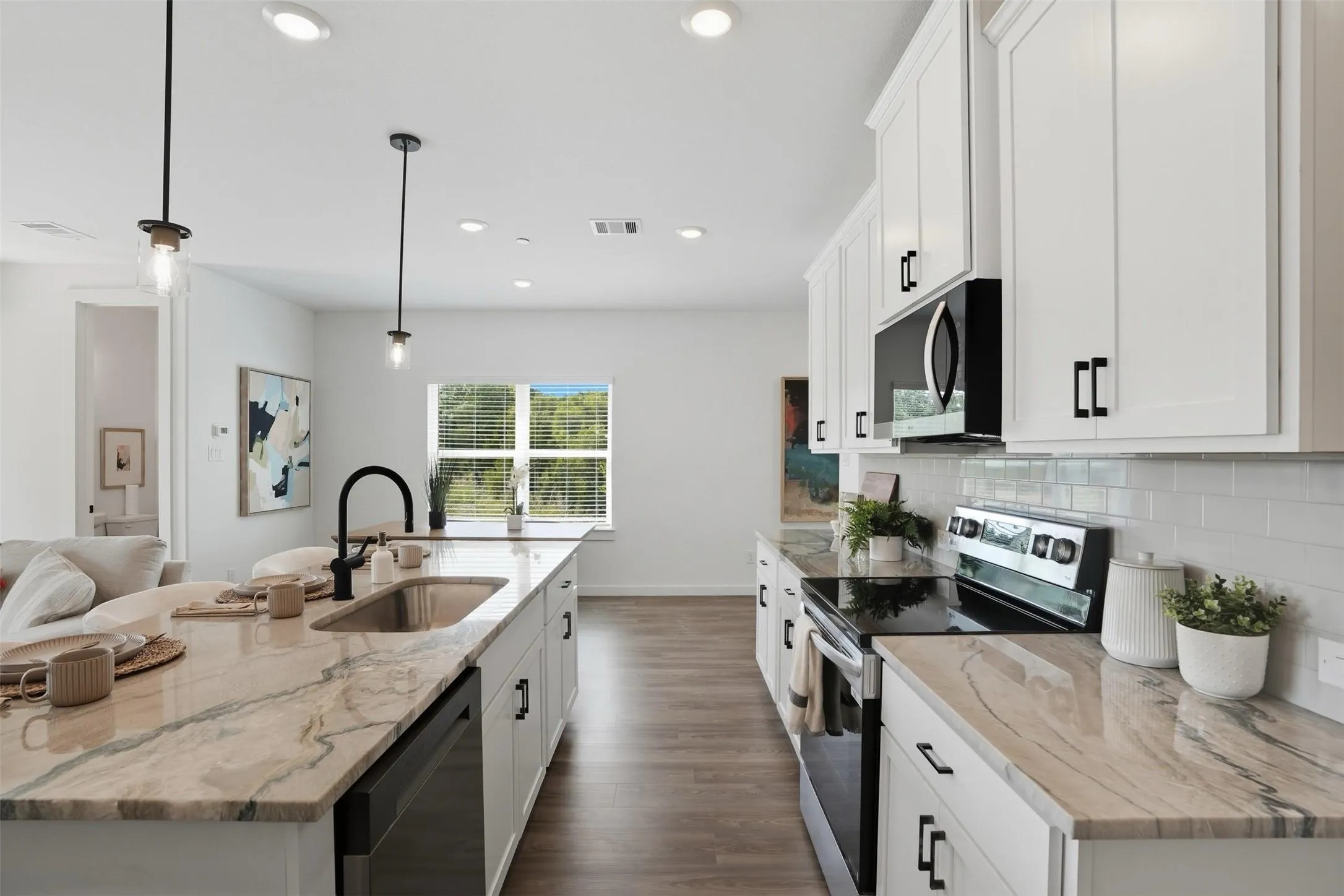 Townhouse For Sale in Kaufman County , 2015 Psalm Circle, Heath, Texas 75126, 3 Bedroom, 3 Bathroom, 2 Garage spaces, 1,791 Sqft, built in 2026, New Construction - Incomplete, mls#21199938, Real Estate Agent in Heath, Homes For Sale in Kaufman county, Homes For Sale in Heath, Realtor in Heath Texas, Real Estate Brokerage Independent Realty Texas, Luminita Cordes Realtor